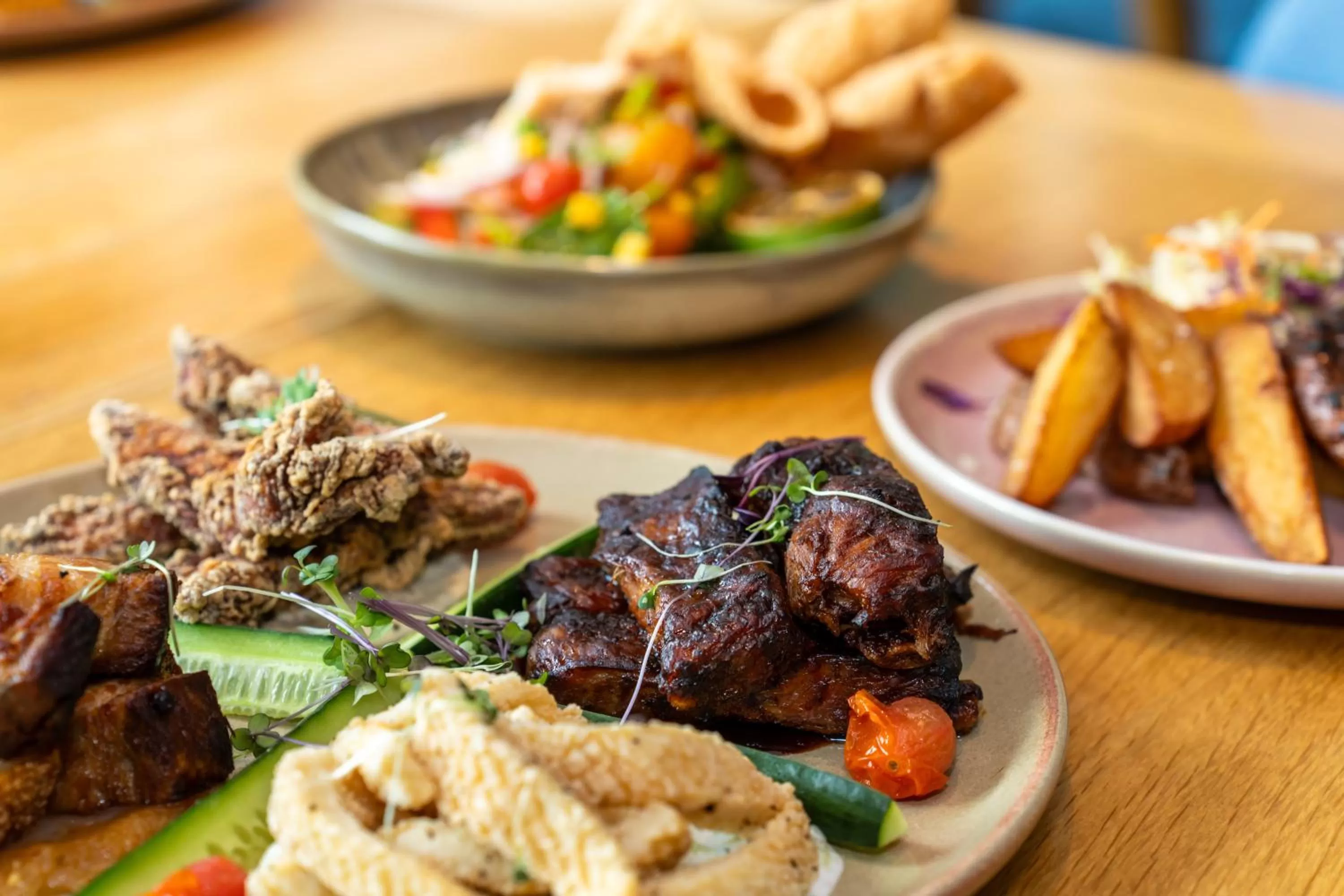 Restaurant/places to eat in Novotel Cairns Oasis Resort