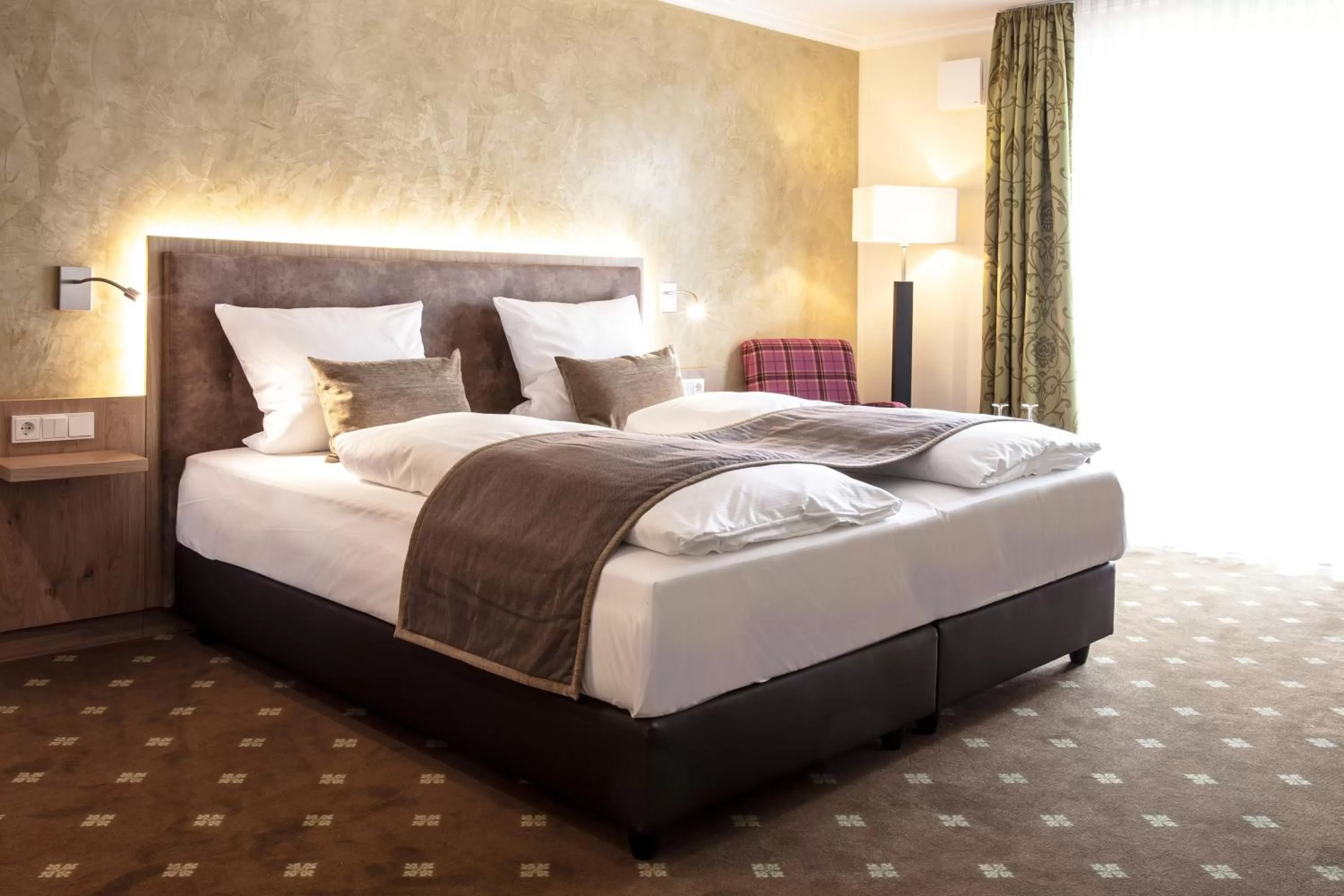 Bed in Hotel Brauerei Gasthof Höhn