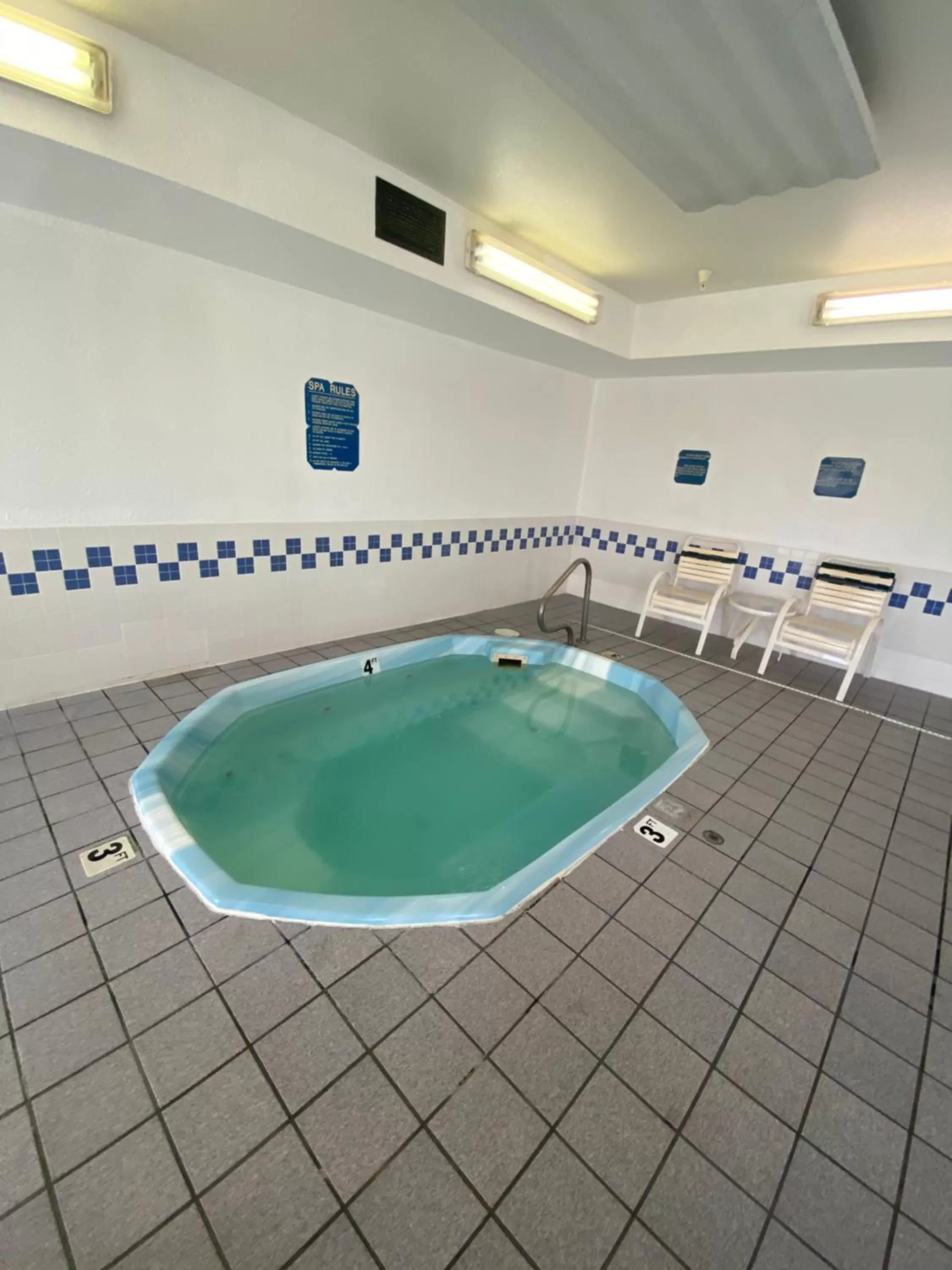 Hot Tub in Baymont by Wyndham Casper East