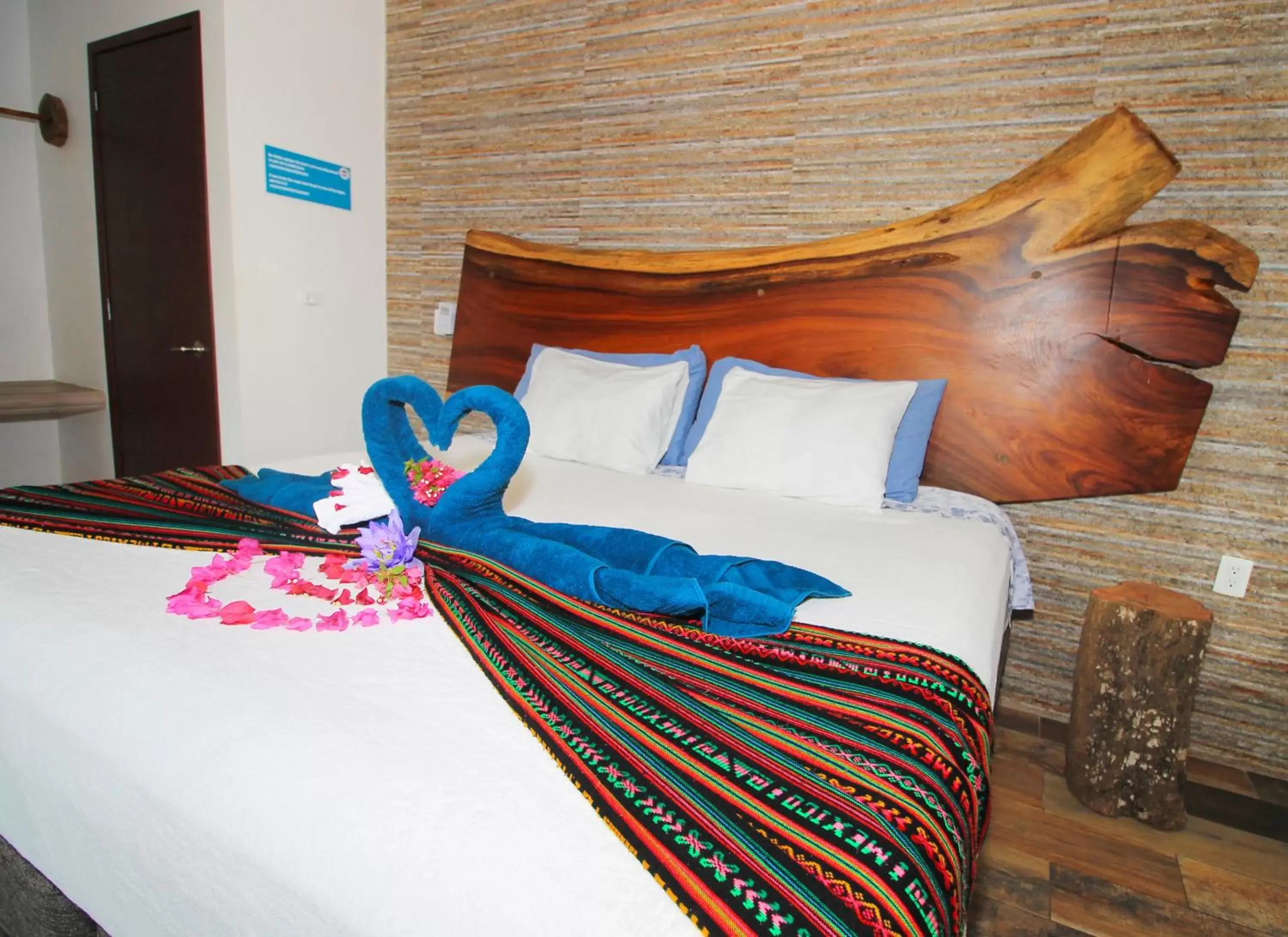 Bed in Hotel Pancho Villas Bacalar Vista a Laguna