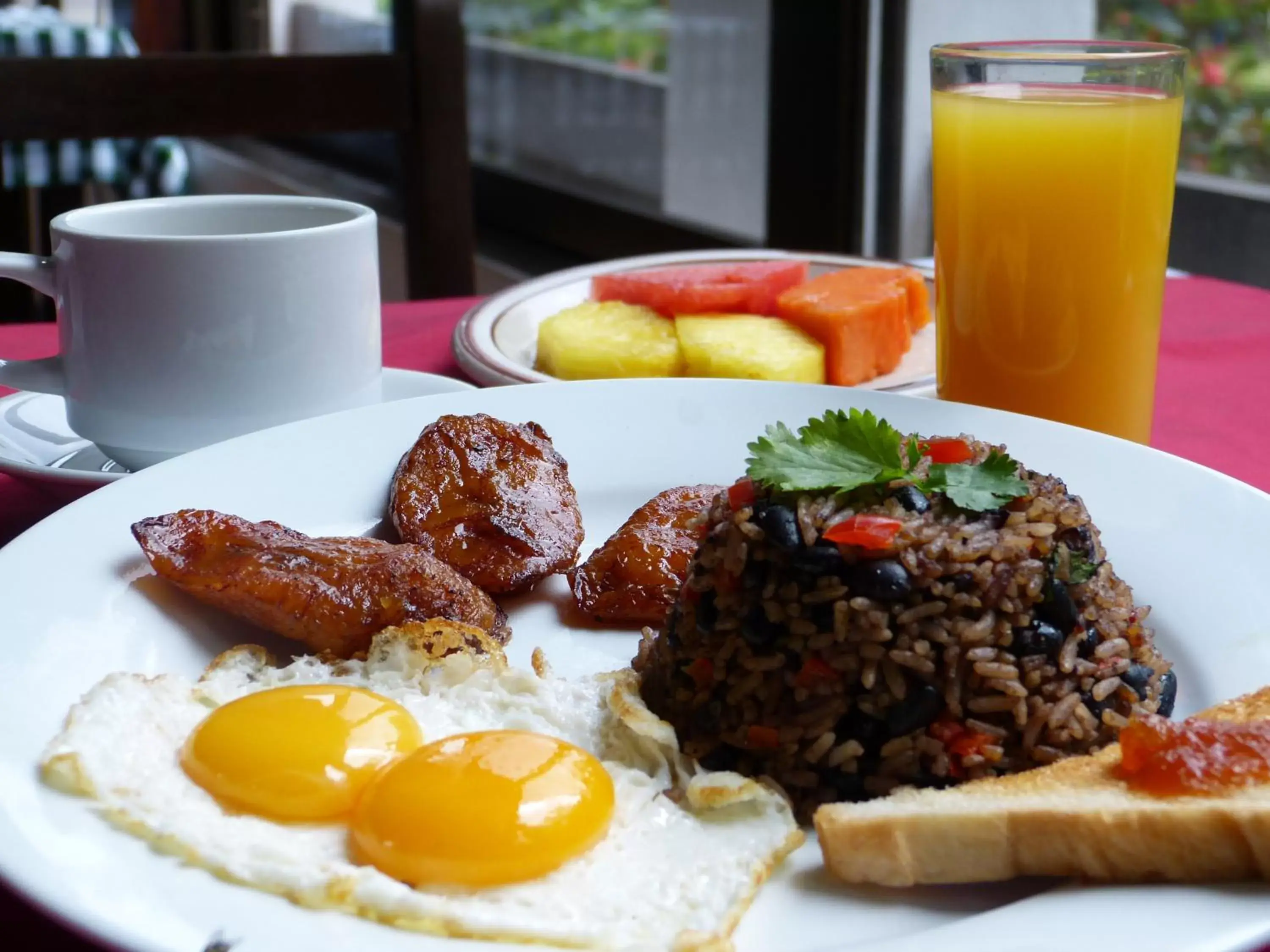 Breakfast, Food in Hotel Aeropuerto