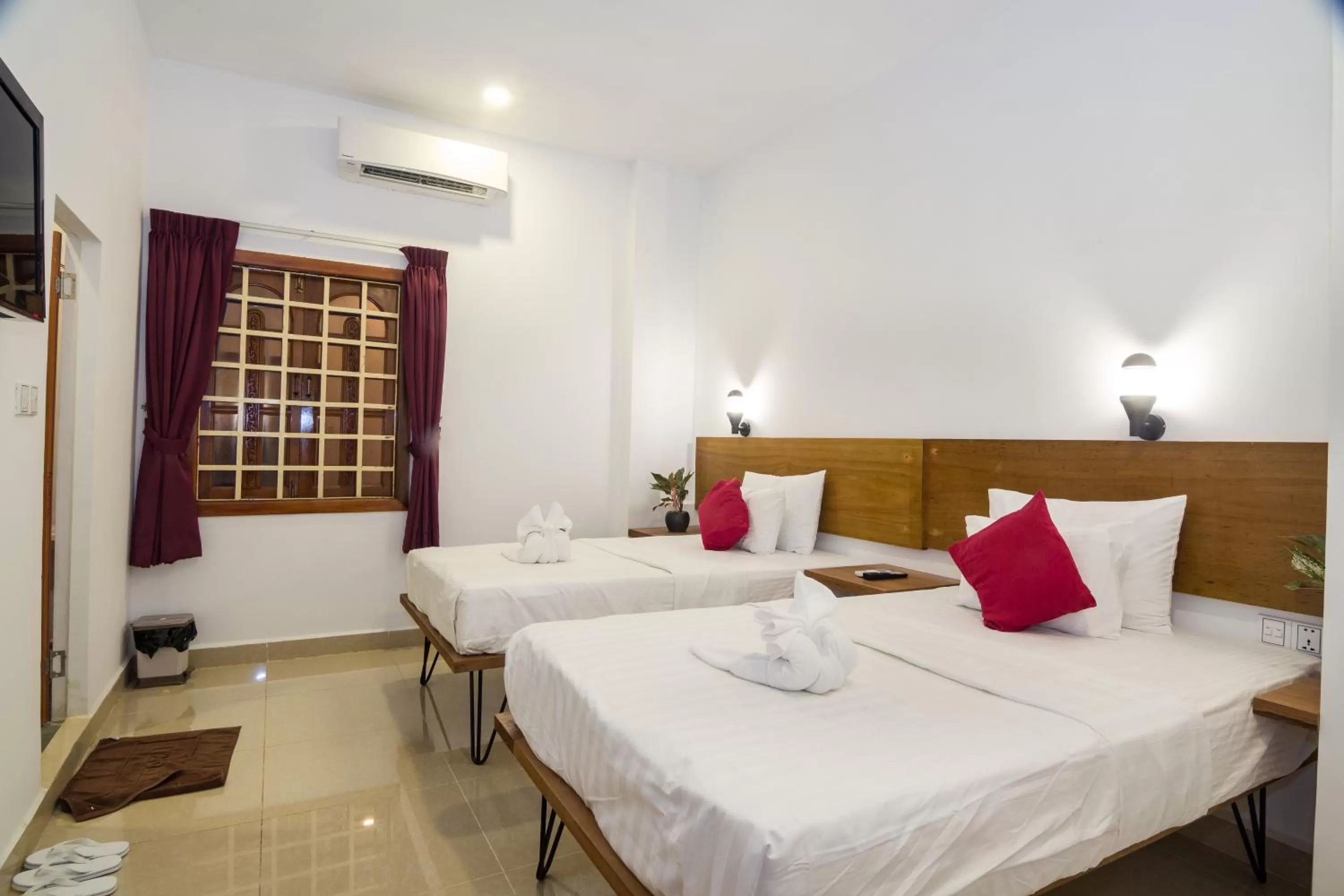 Bed in Poolside Villa