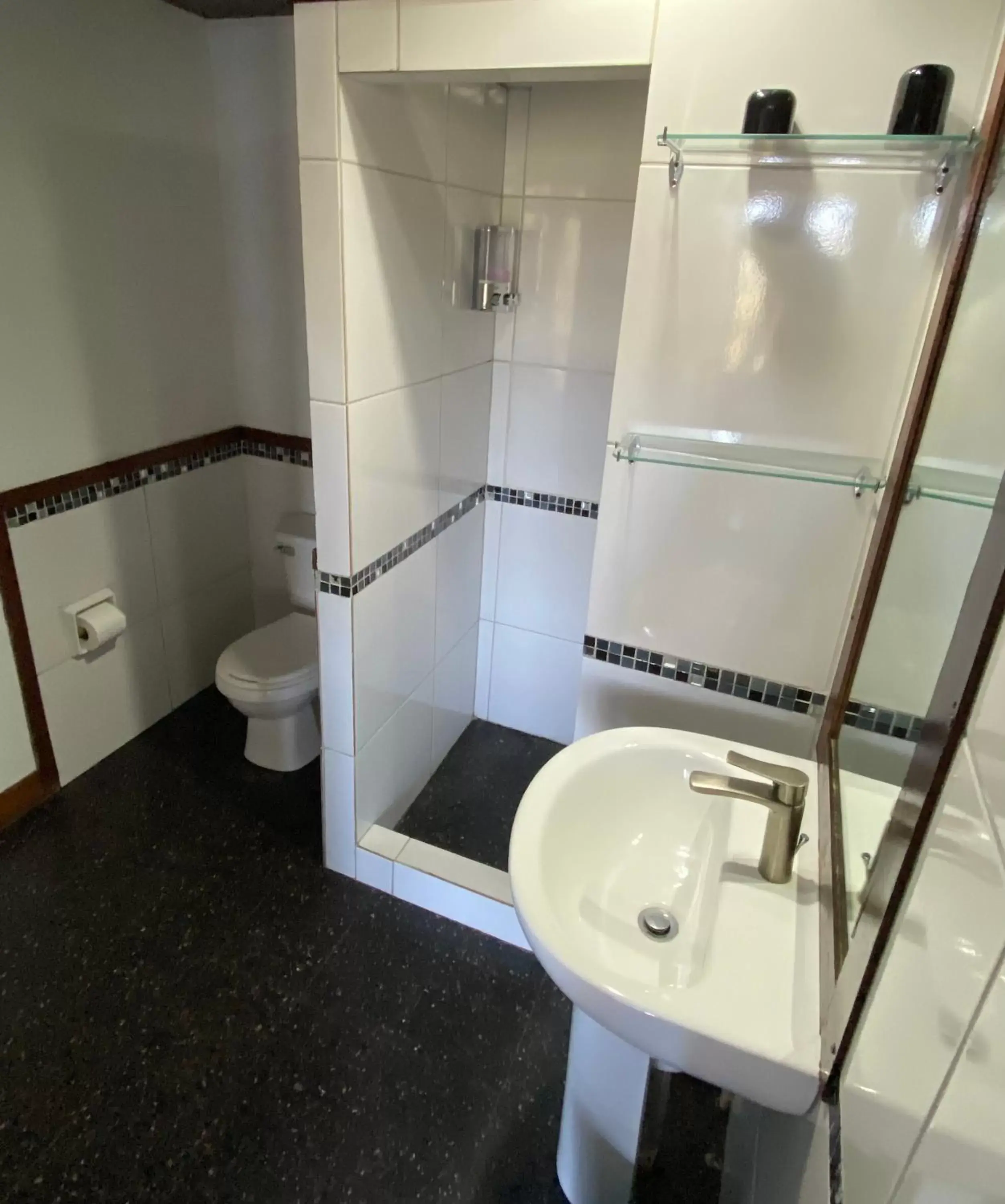 Shower, Bathroom in Tranquility Estate