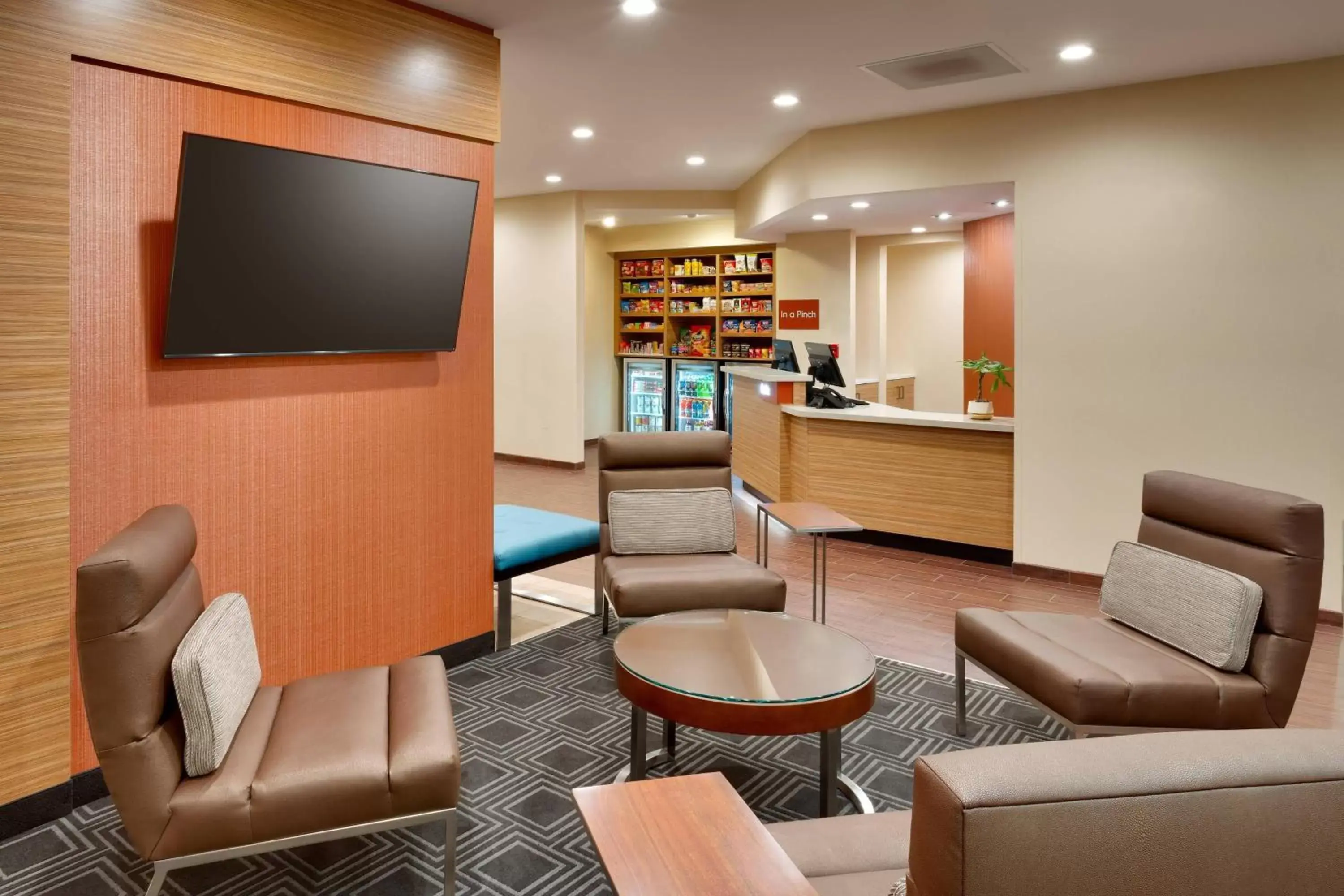 Lobby or reception, Lounge/Bar in TownePlace Suites by Marriott Clovis