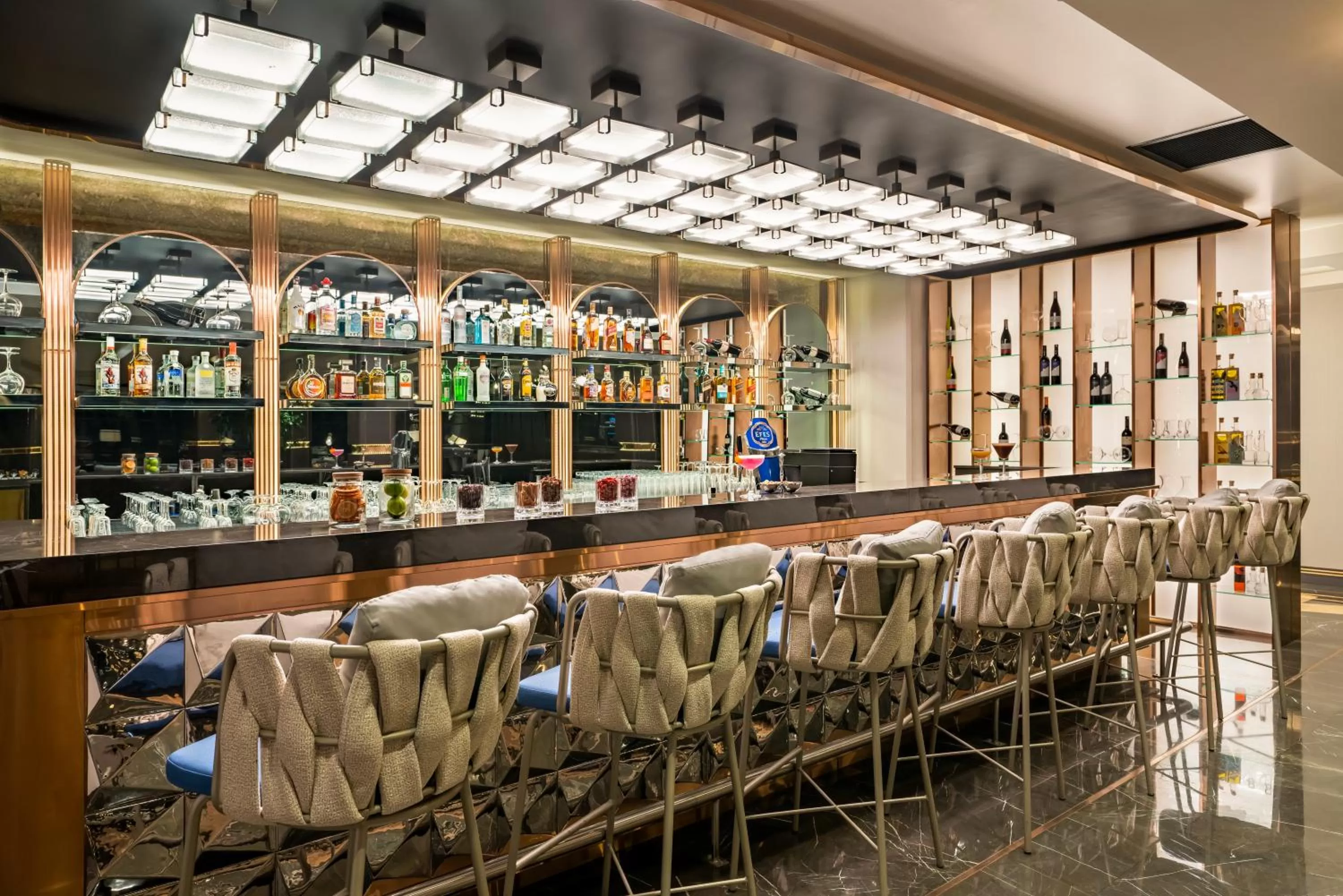 Restaurant/places to eat in Crowne Plaza - Istanbul Tuzla Viaport Marina by IHG