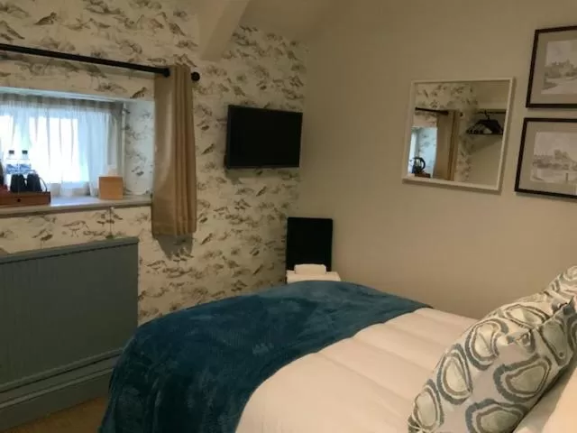 Bed in The Swan and Talbot