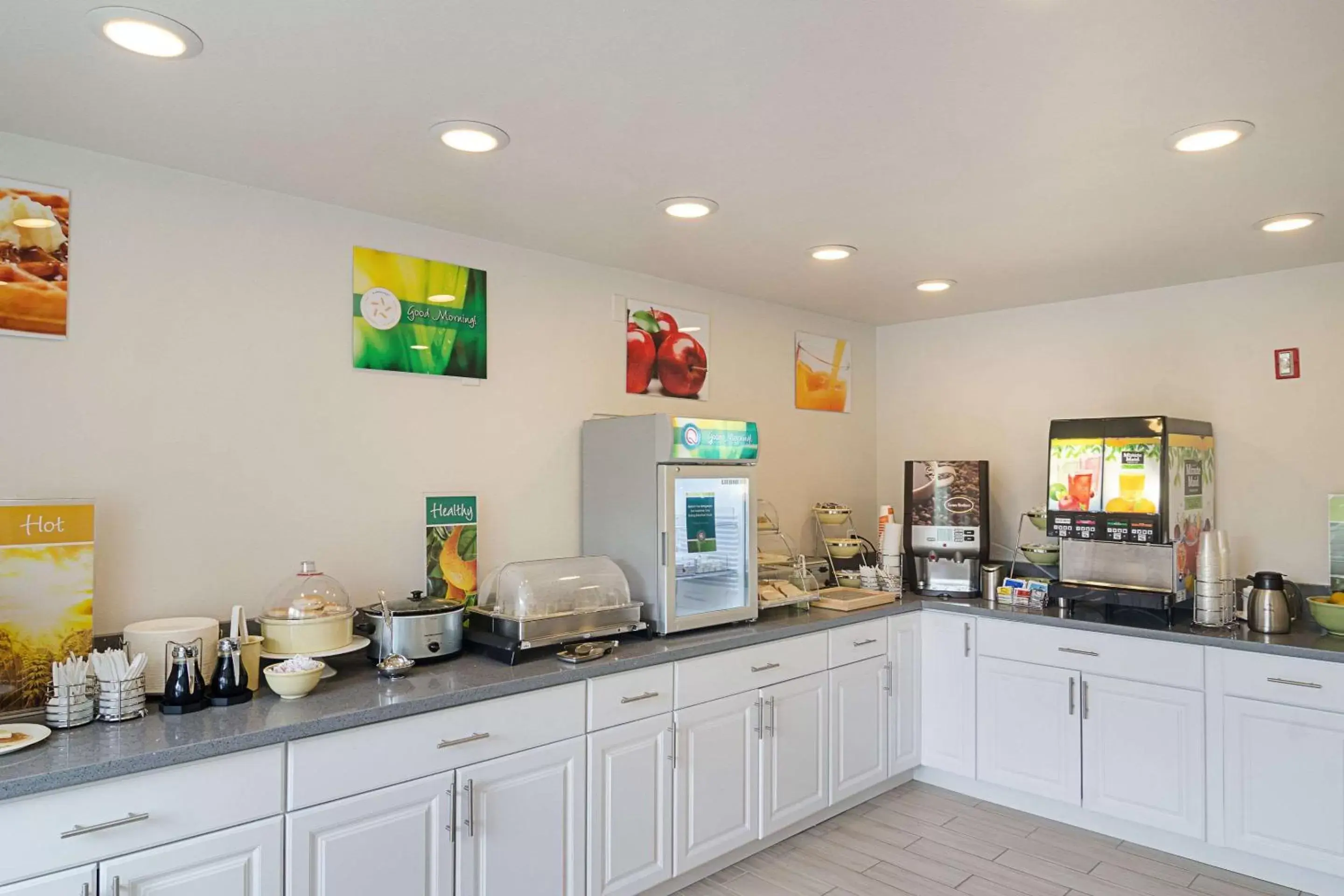 Restaurant/places to eat in Quality Inn Seaside Restaurant/places to eat in Quality Inn Seaside