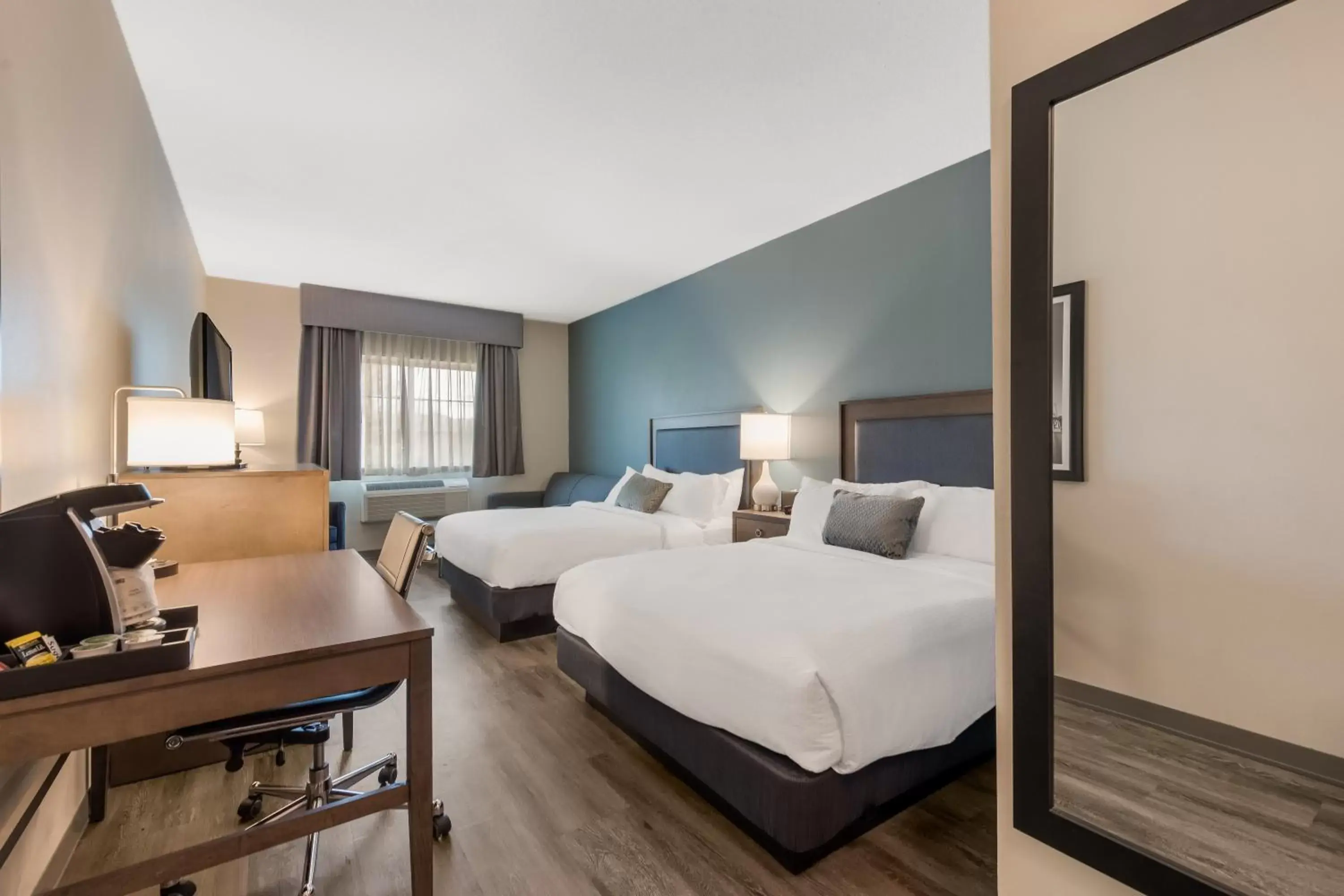 Bed in SureStay Plus Hotel by Best Western Highland Poughkeepsie