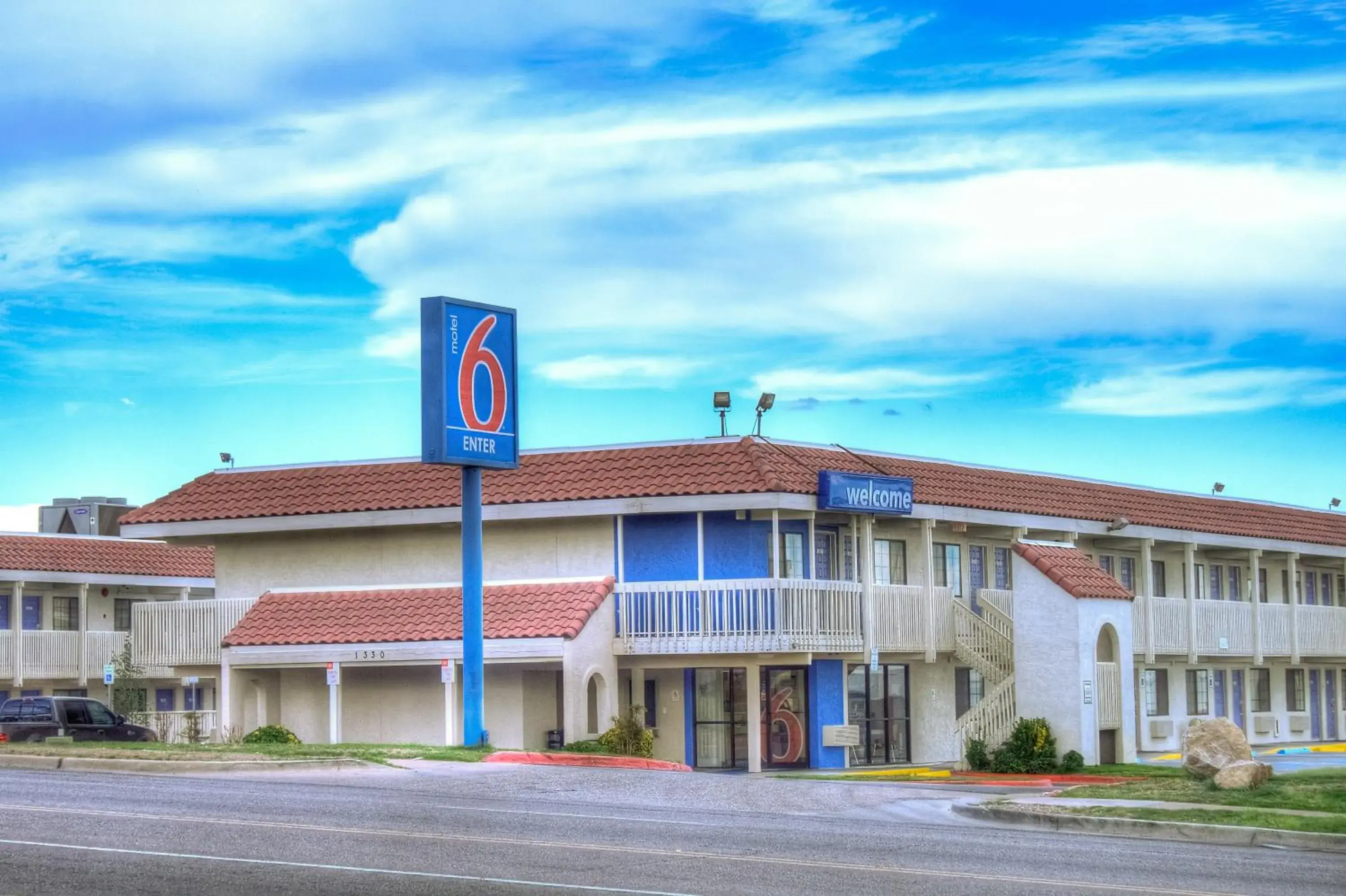 Facade/entrance, Property Building in Motel 6 El Paso, TX - East