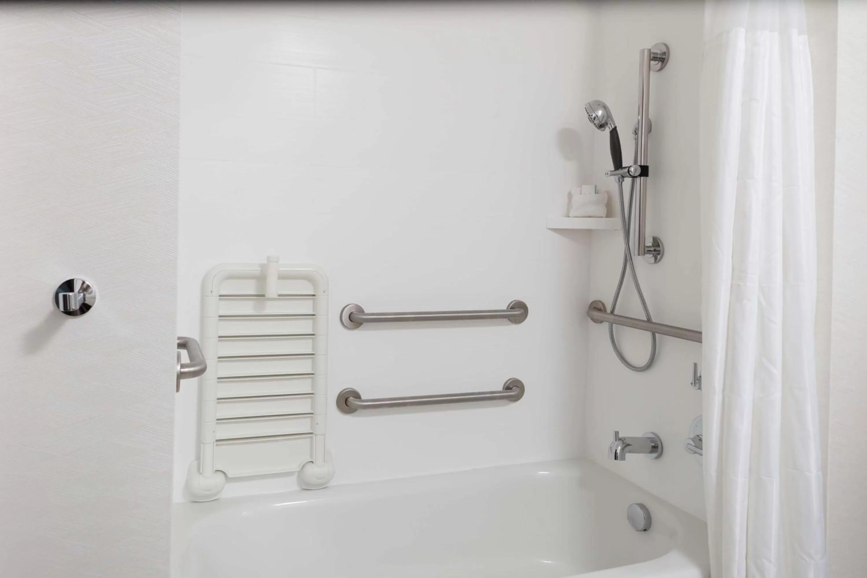 Bathroom in Hilton Garden Inn Chandler Downtown