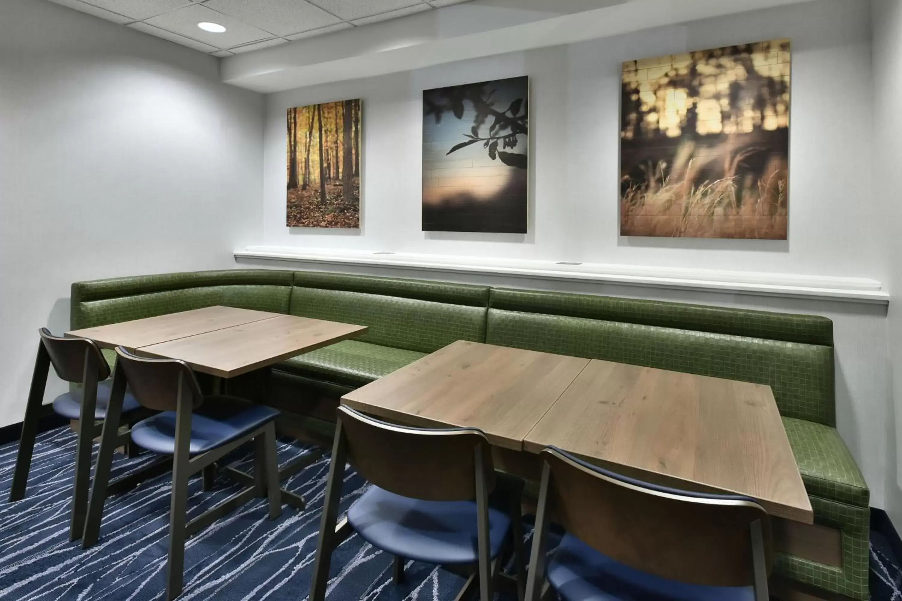 Lobby or reception in Fairfield Inn & Suites by Marriott Richmond Innsbrook