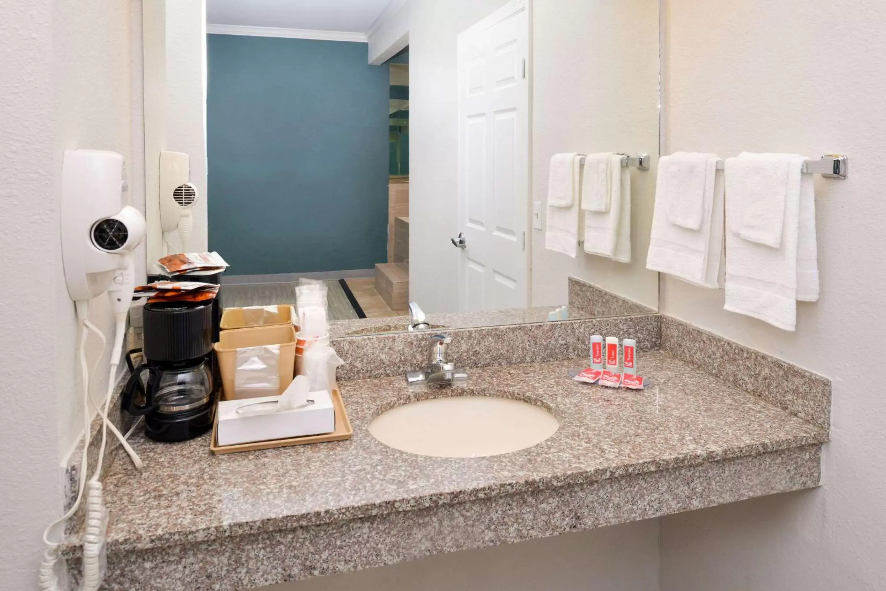 Bathroom in Econo Lodge Inn & Suites Port Arthur near Sabine Pass