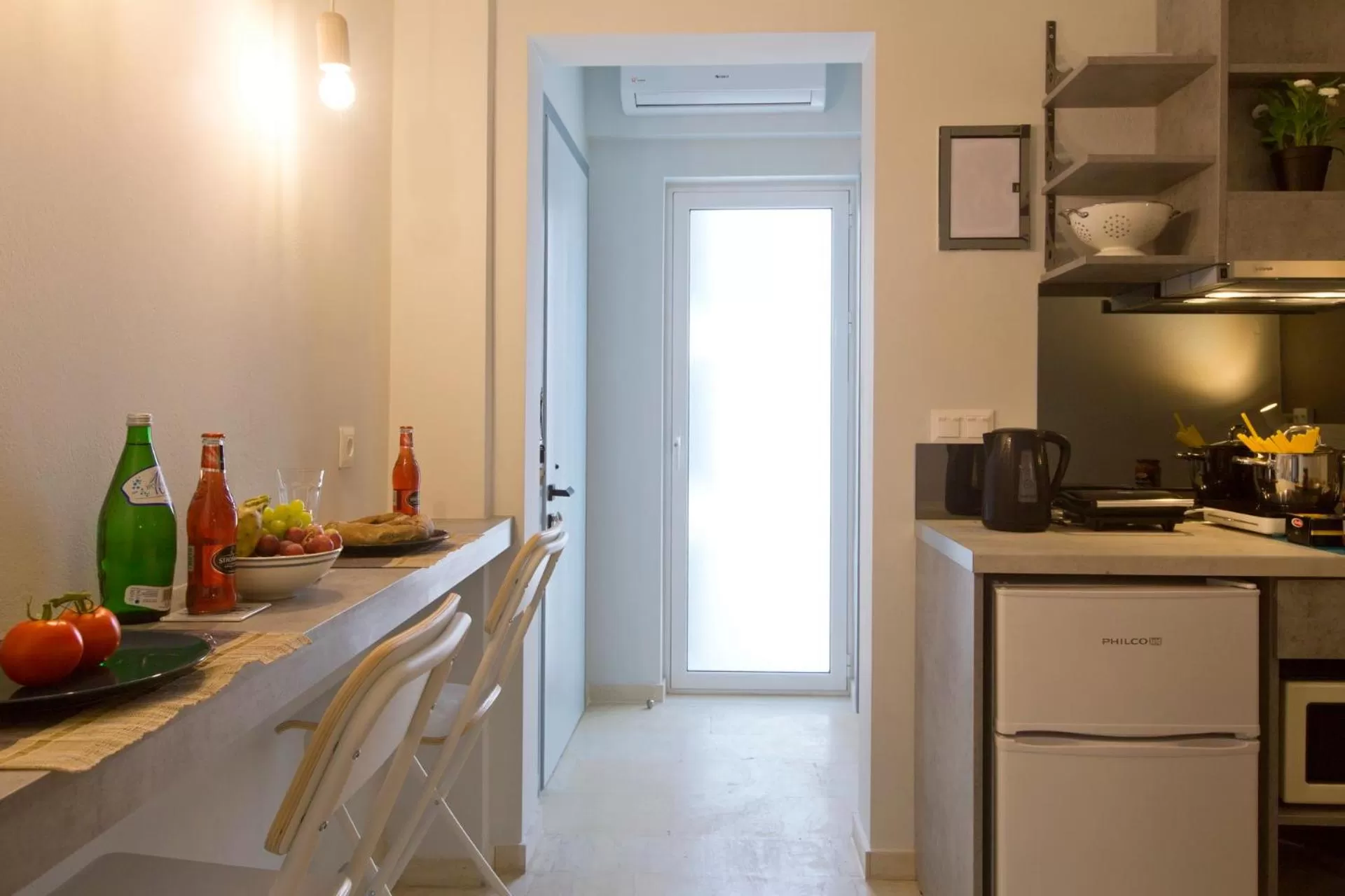 Coffee/tea facilities in LOC HOSPITALITY Urban Suites