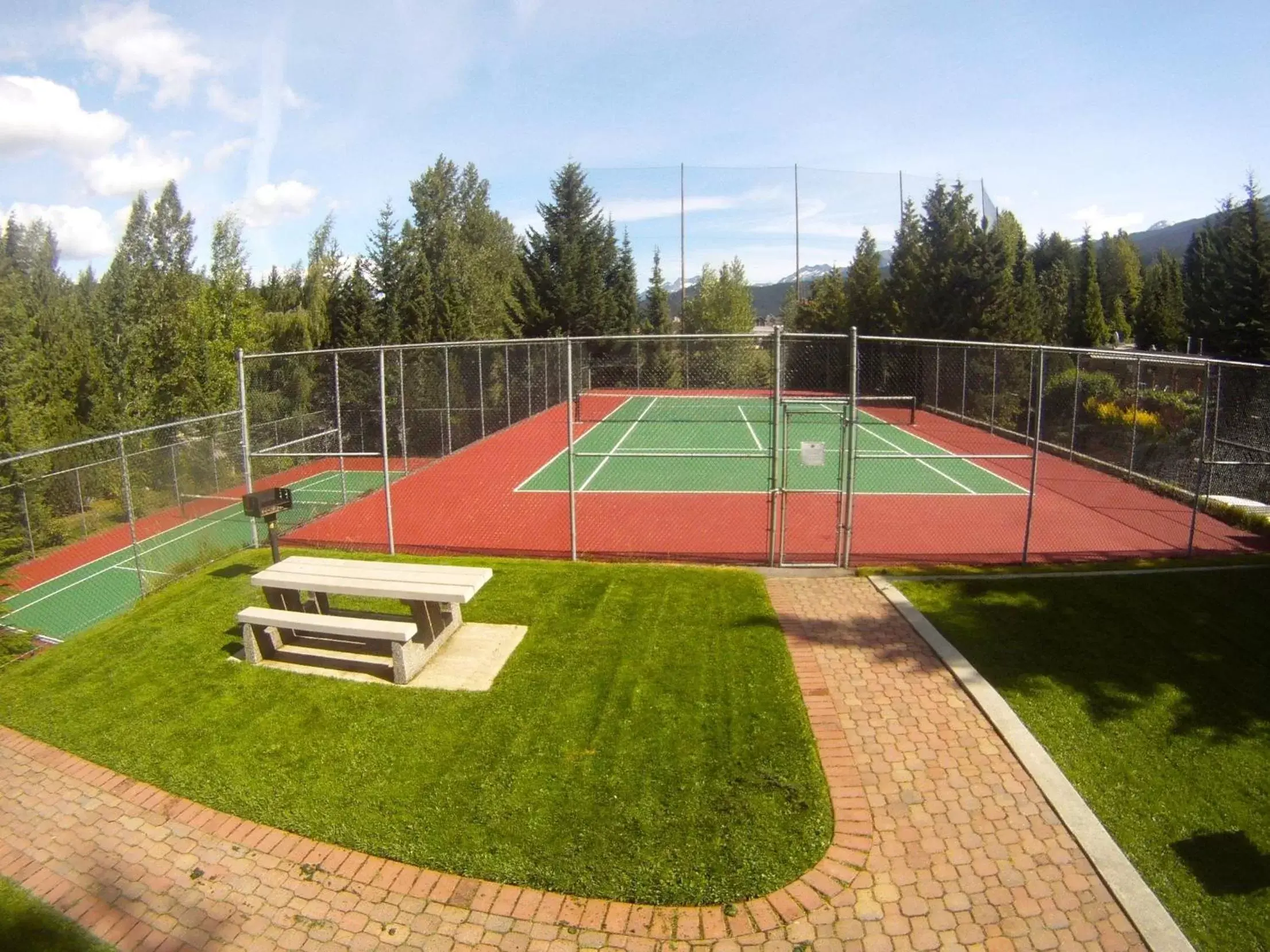 Tennis court, Other Activities in Tantalus Resort Lodge