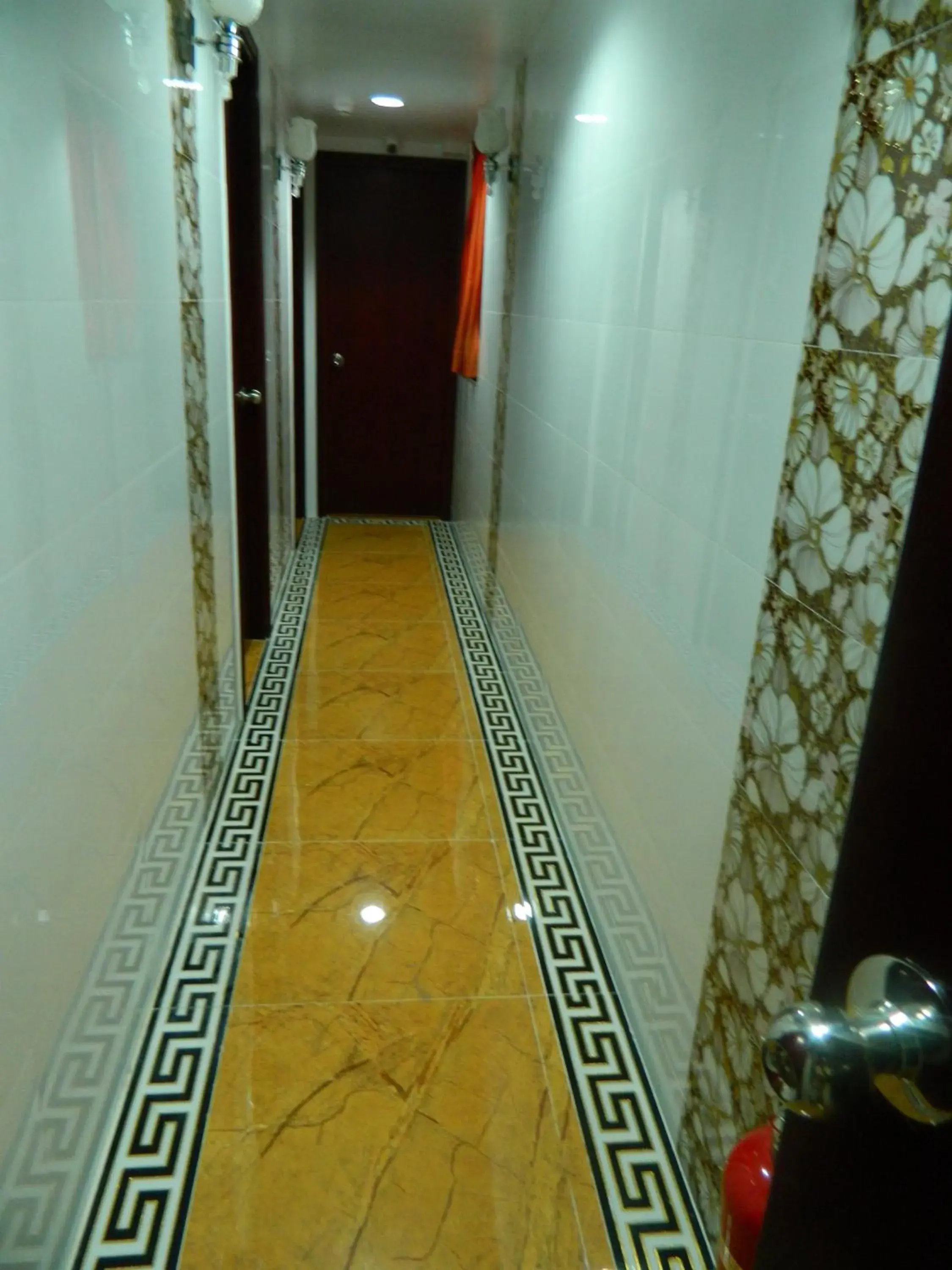 Area and facilities, Bathroom in New London Hostel