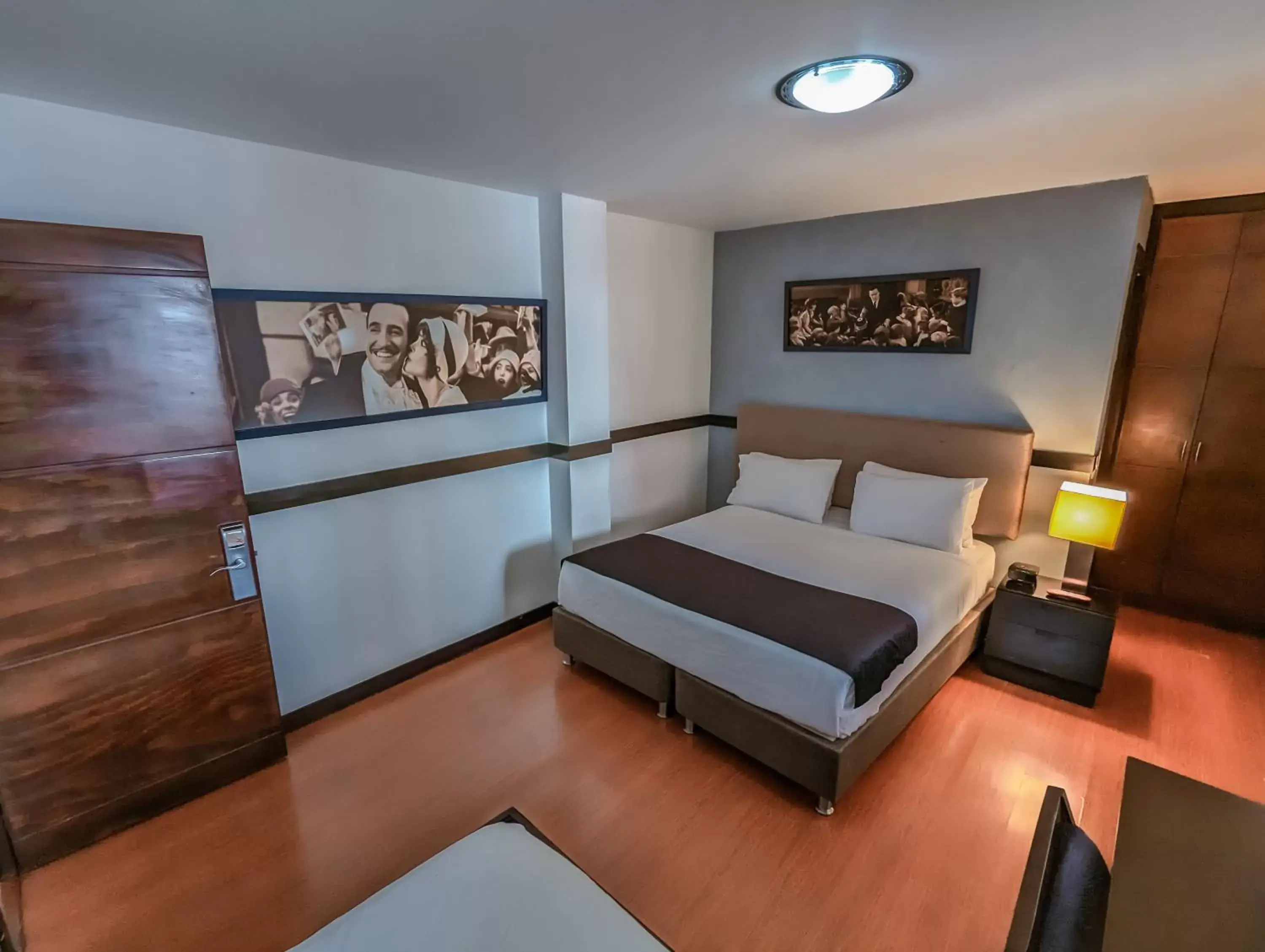 Double Room in Hotel Charlotte Suite 26 Double Room in Hotel Charlotte Suite 26