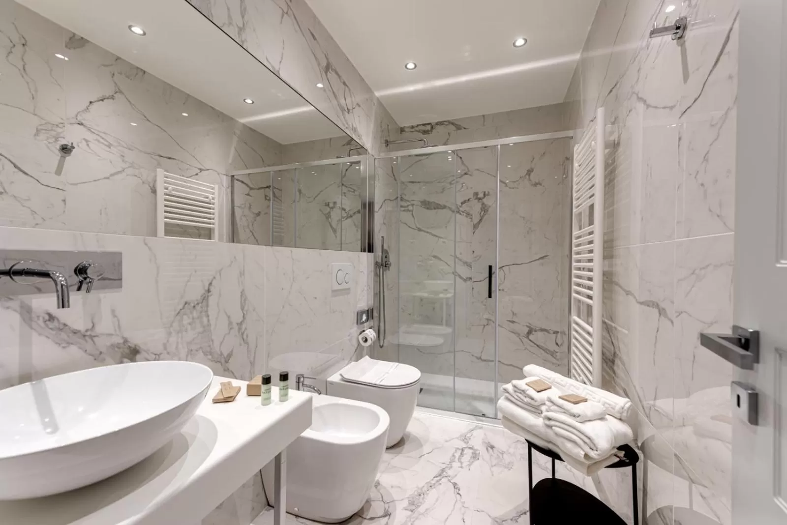 Bathroom in TORRE GIARDINO SEGRETO B&B- Borgo Capitano Collection - Albergo diffuso