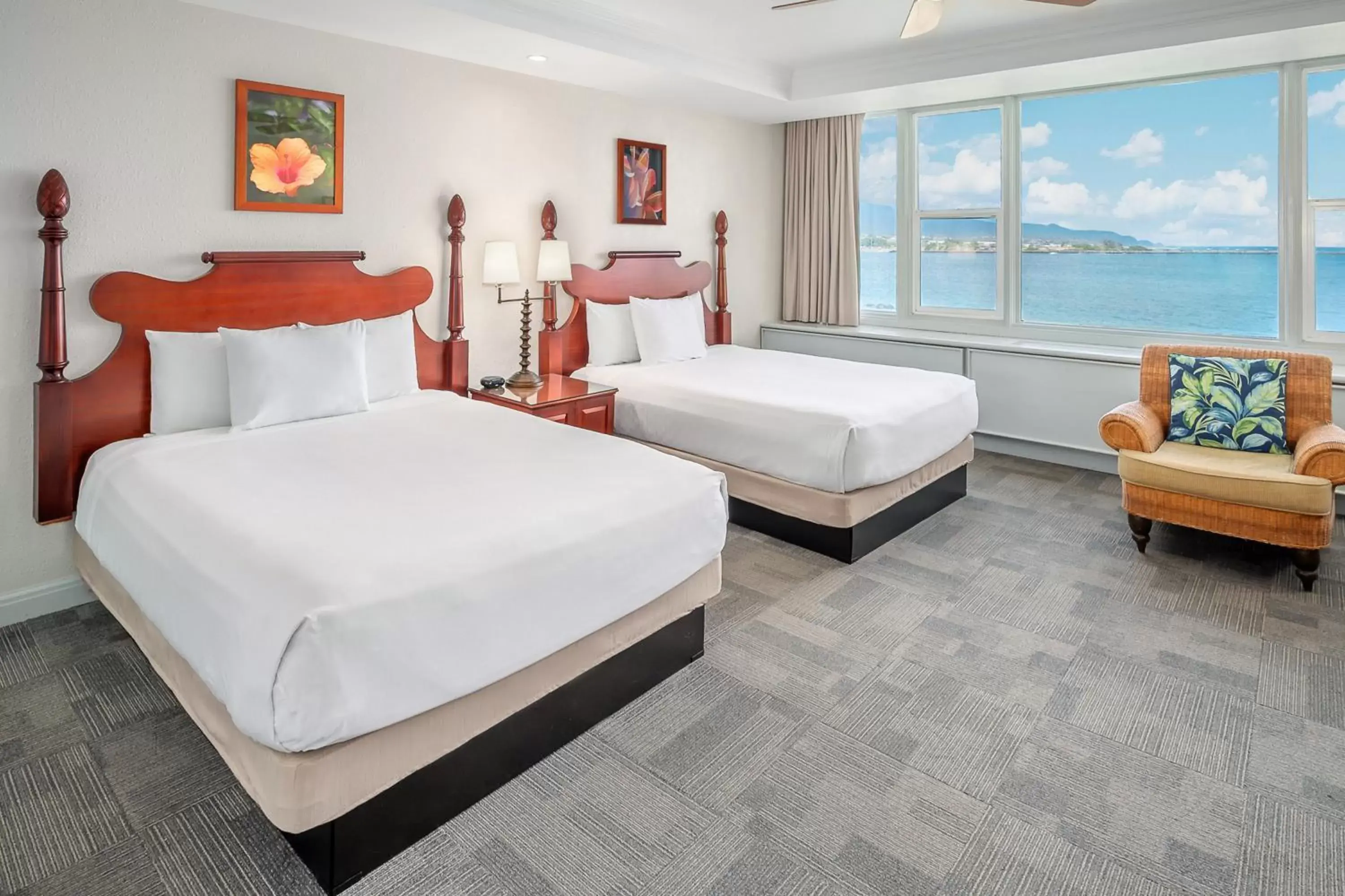 Bed in Maui Beach Hotel Bed in Maui Beach Hotel