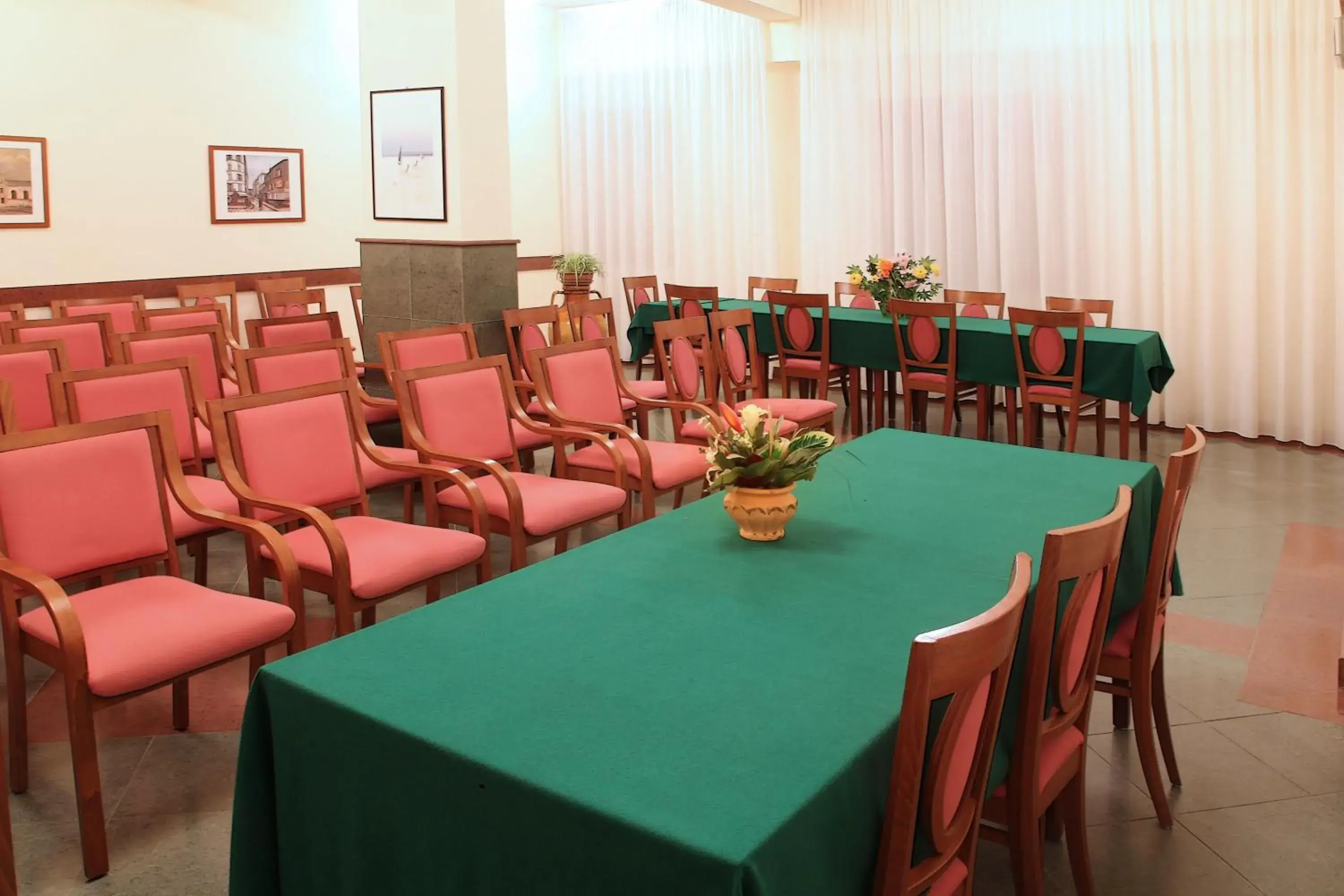 Business facilities in Il Nocchiero City Hotel