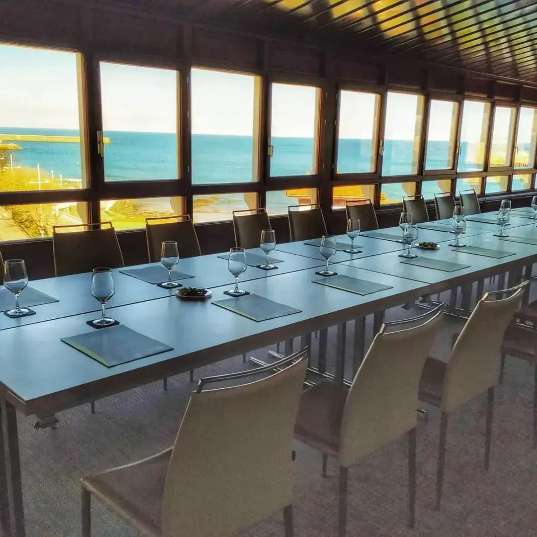 Meeting/conference room in Las Rocas Playa Hotel