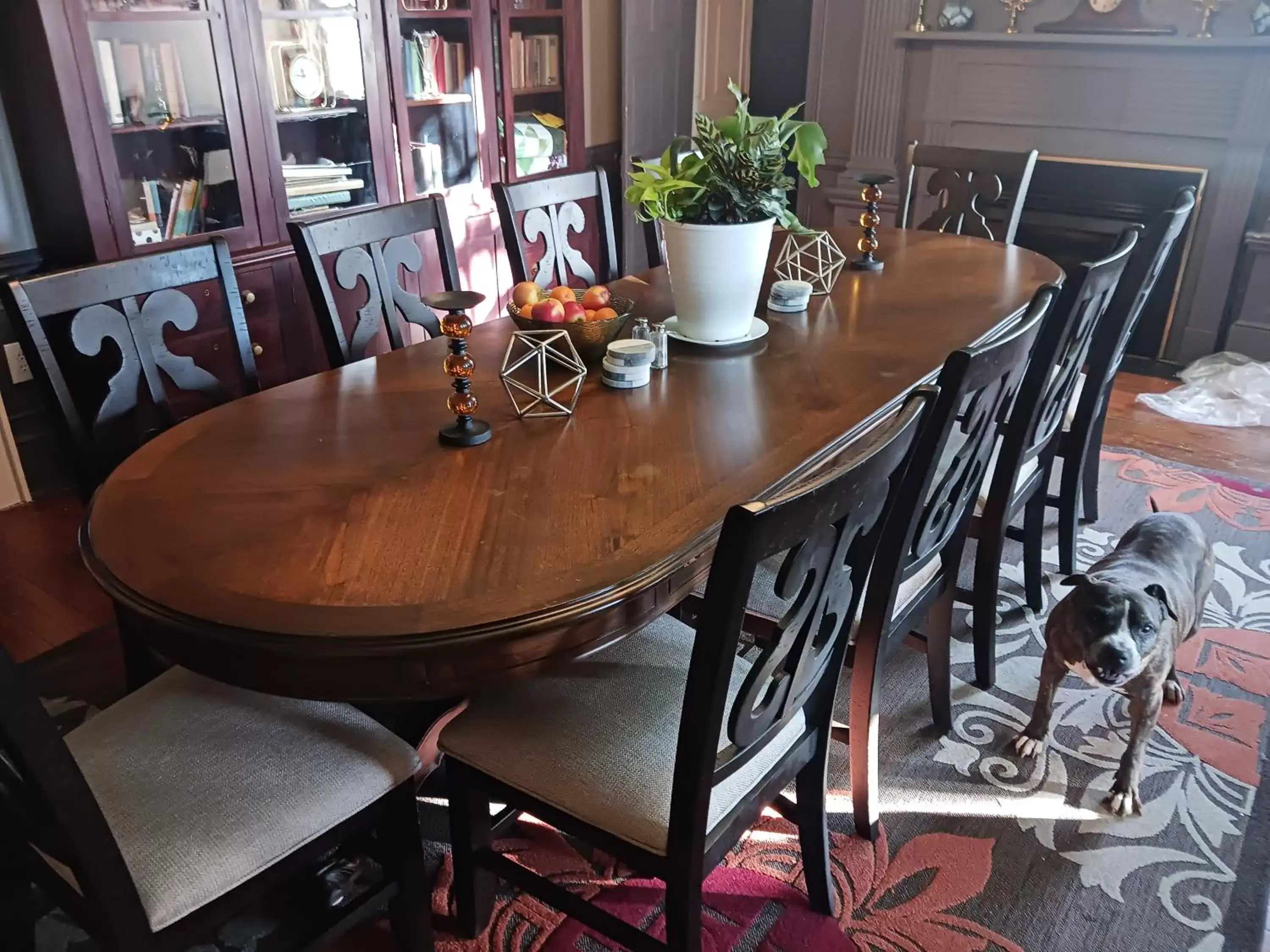 Dining Area in Blue Ruby at Grice-Fearing B&B