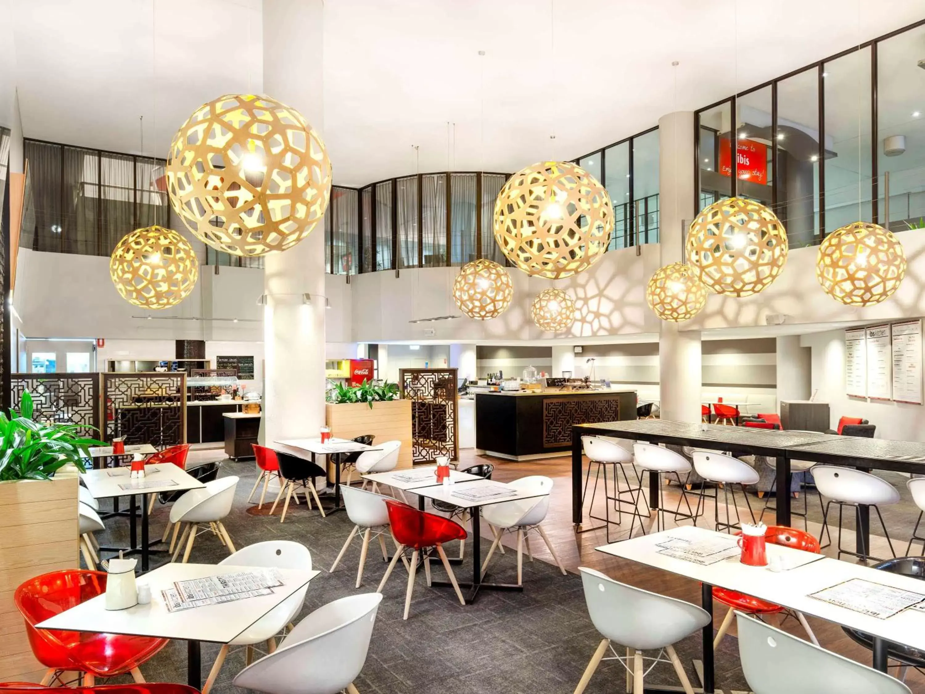 Restaurant/Places to Eat in ibis Melbourne Hotel and Apartments