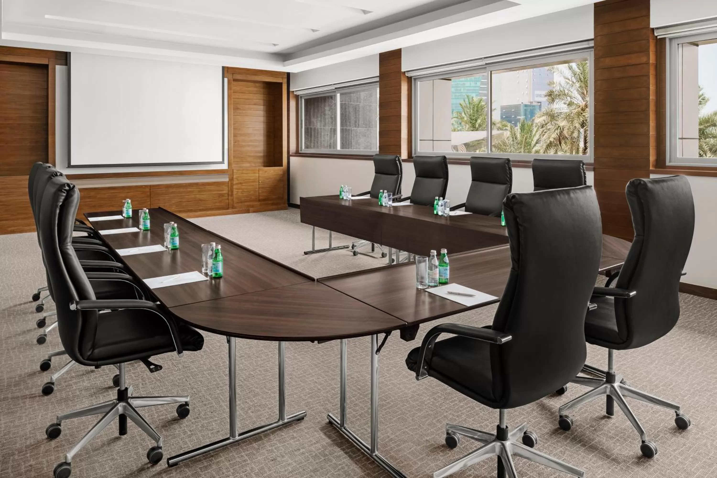 Meeting/conference room in InterContinental Bahrain by IHG