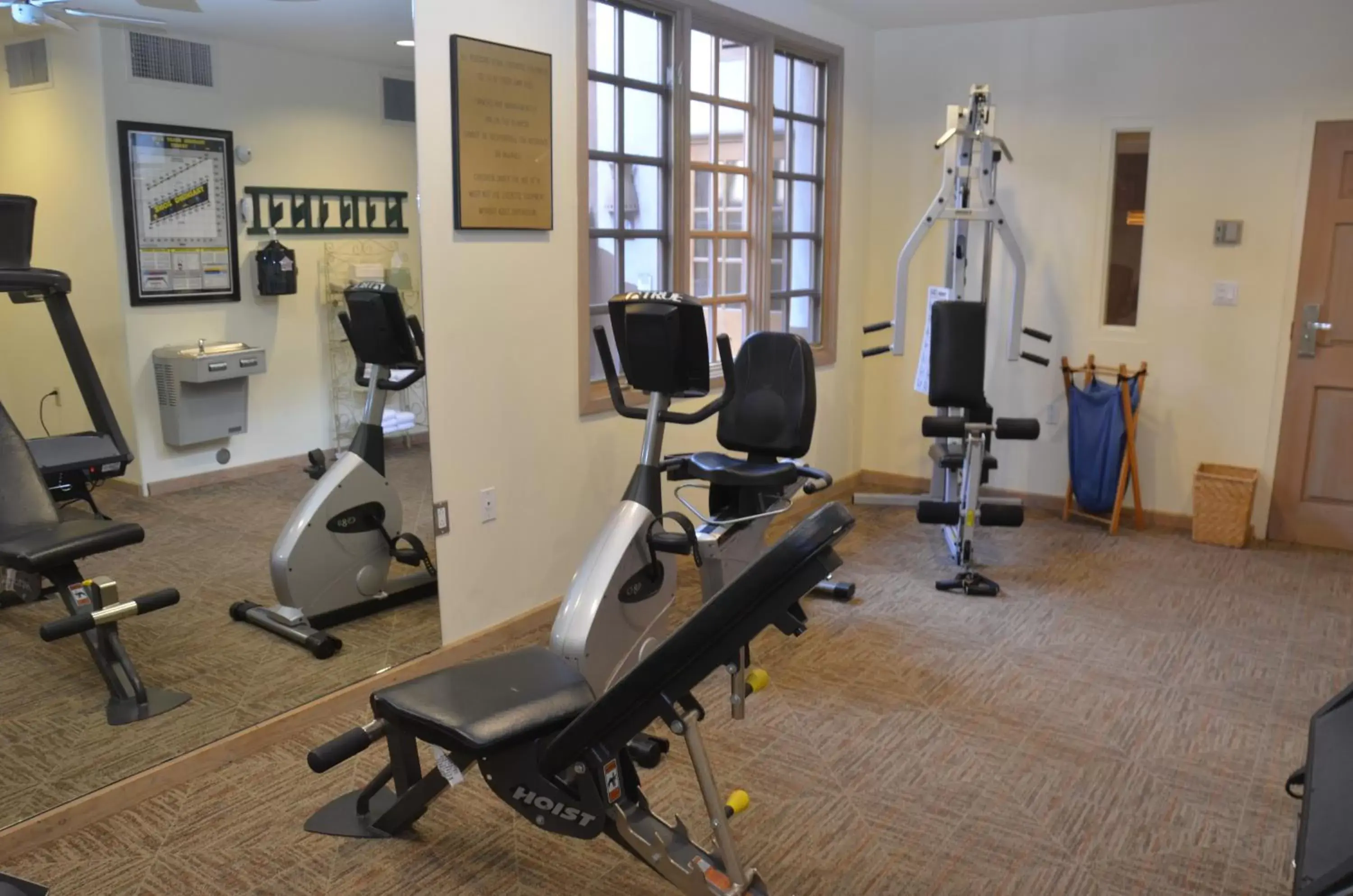 Fitness centre/facilities in Inn on the Alameda Fitness centre/facilities in Inn on the Alameda