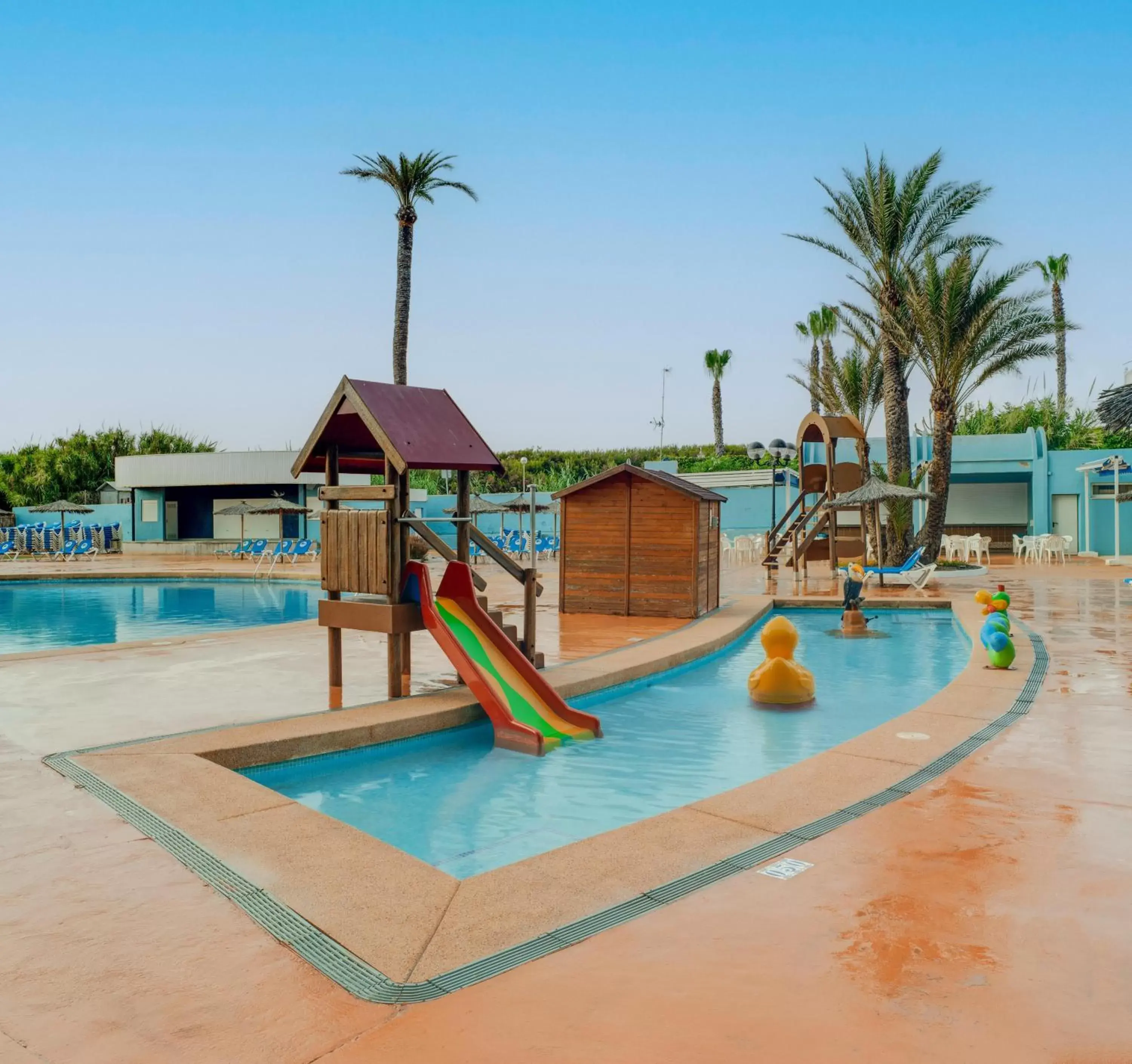 Swimming Pool in Hotel Playas de Guardamar