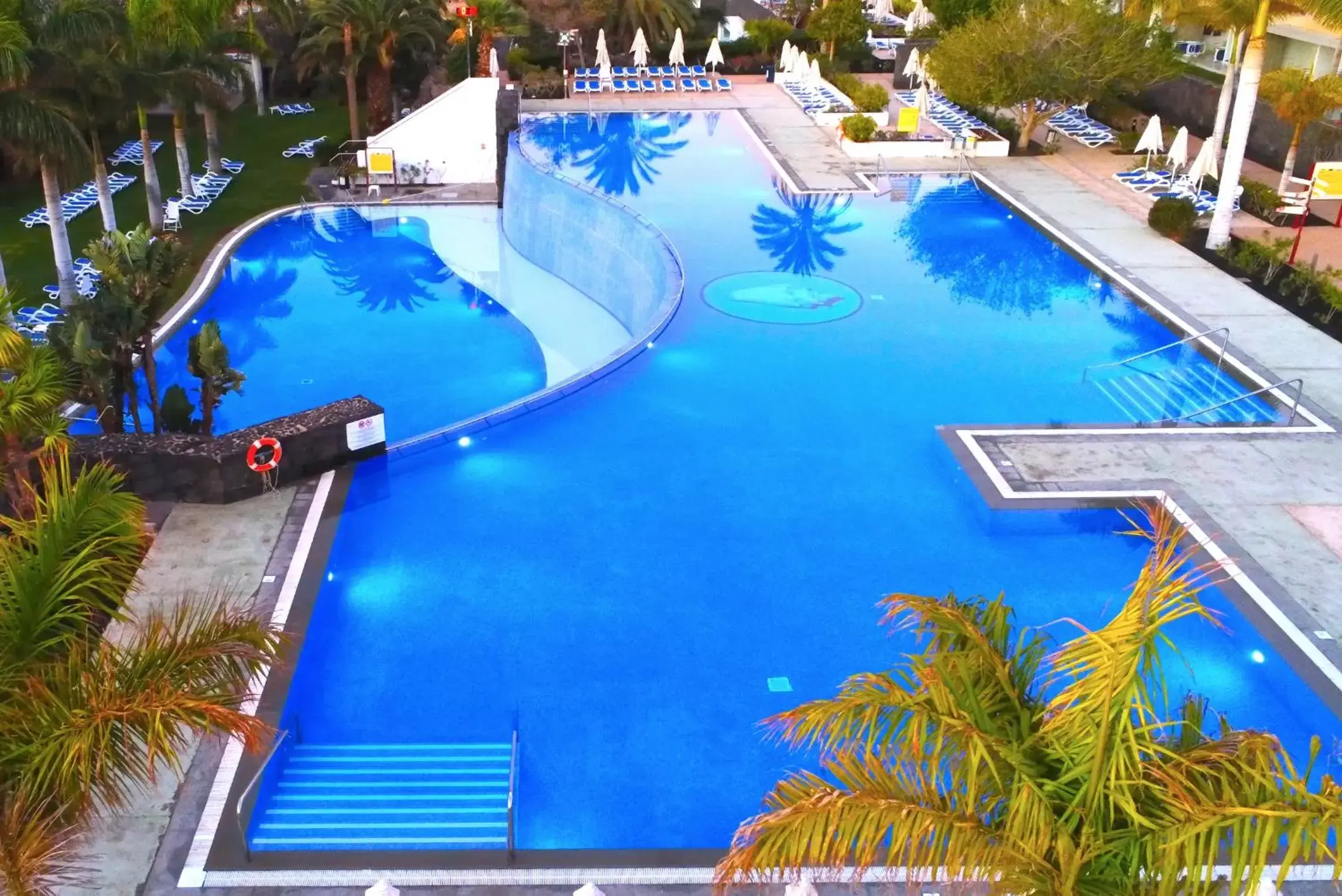 Swimming pool, Pool View in Hotel Costa Calero Thalasso & Spa
