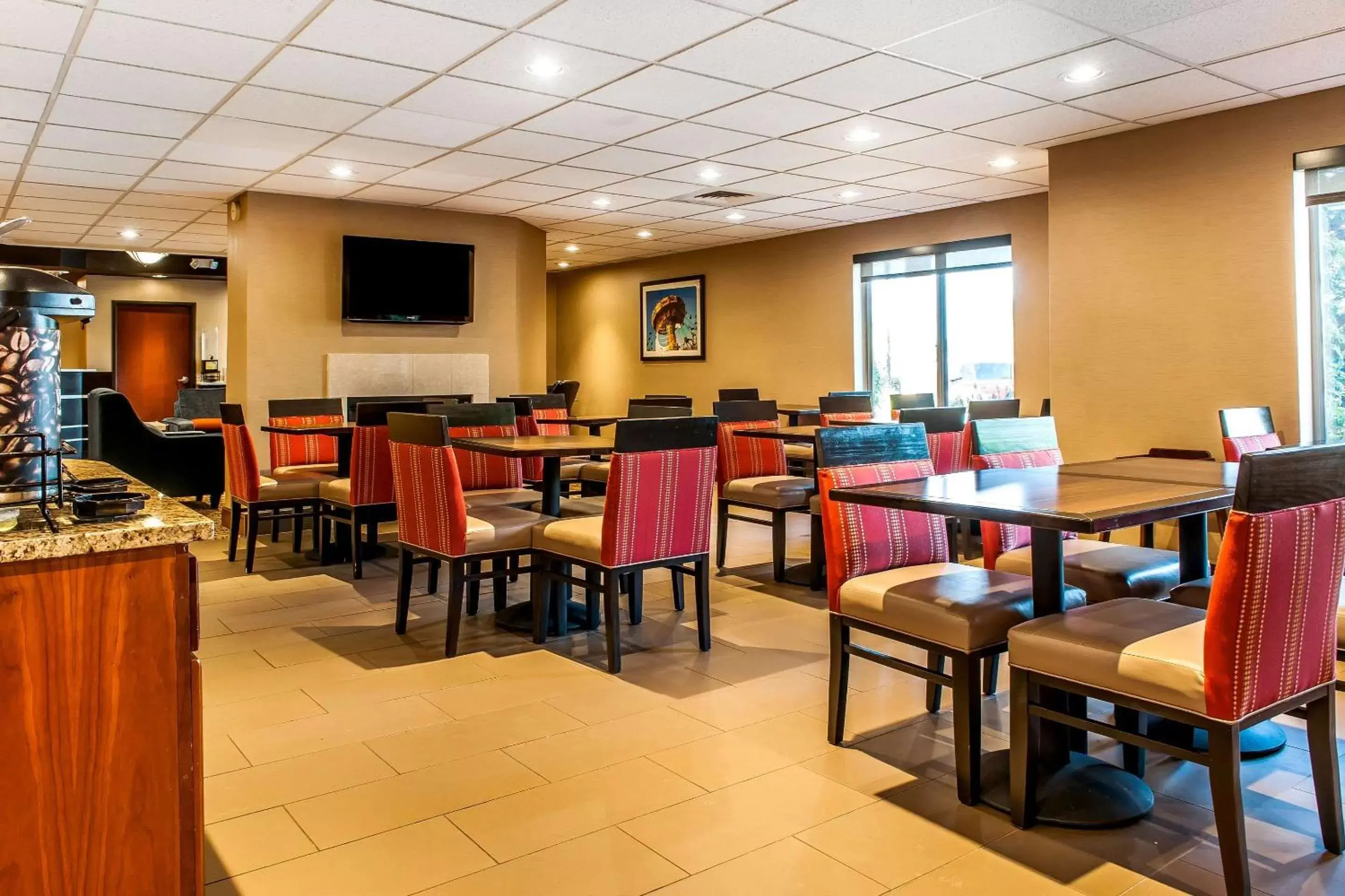 Restaurant/Places to Eat in Comfort Inn East Pickerington