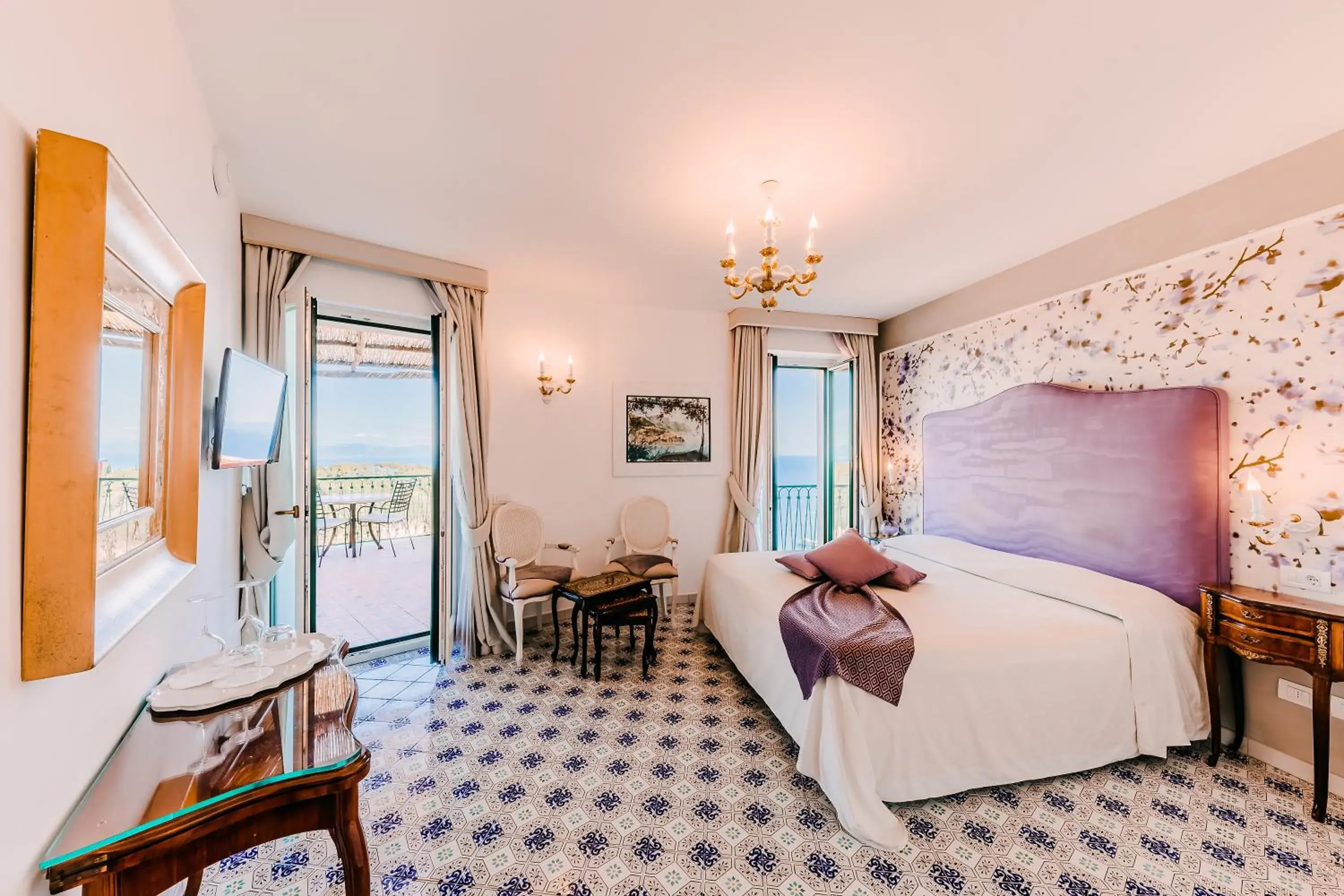 Bedroom, Seating Area in Palazzo Pascal