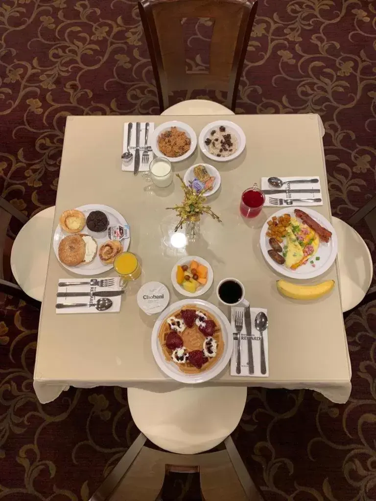 Breakfast, Restaurant/Places to Eat in Best Western PLUS Morristown Inn