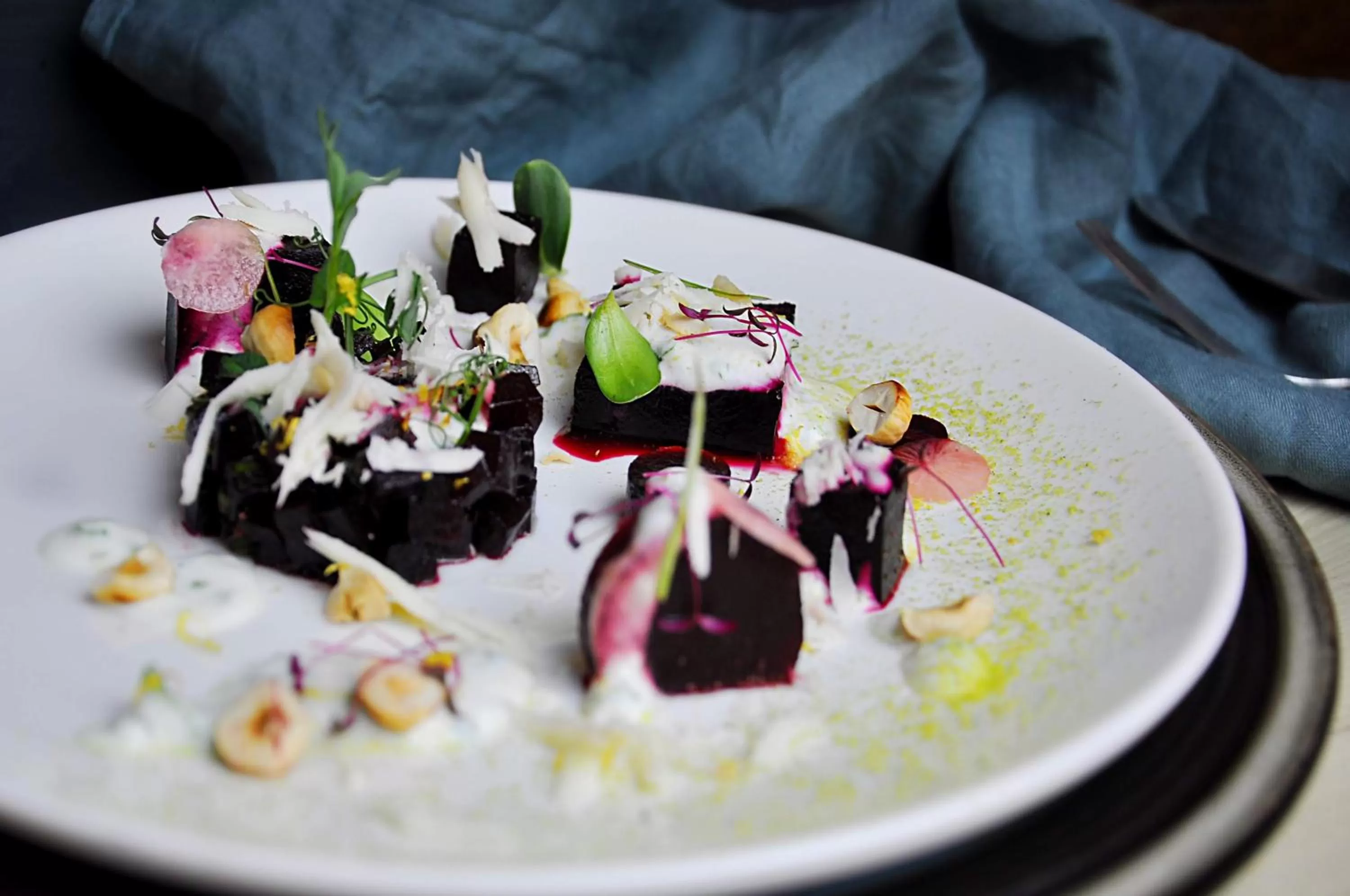 Restaurant/places to eat in Tekla Palace By Urban Hotels