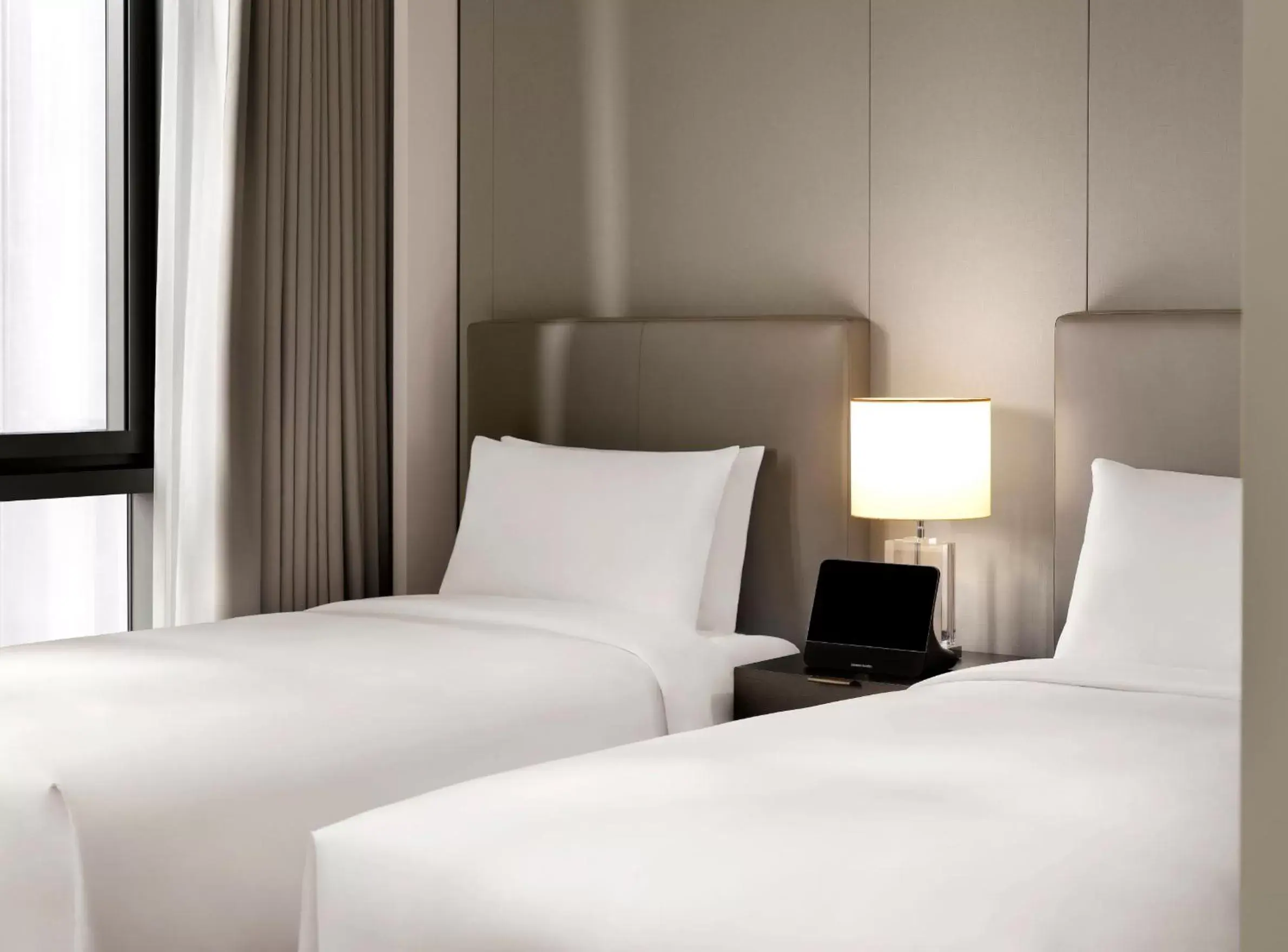 Bed in Sofitel Ambassador Seoul Hotel & Serviced Residences