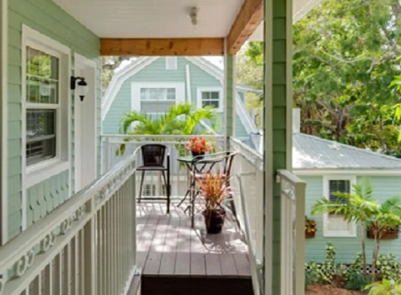 Balcony/Terrace in SeaGlass Inn Bed and Breakfast