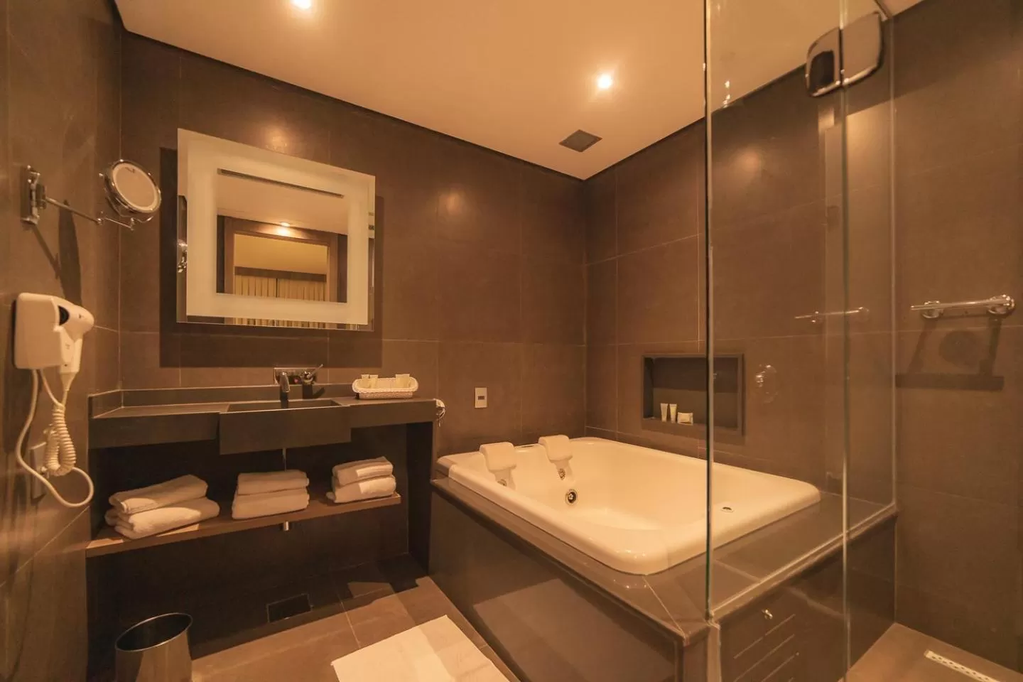 Hot Tub in Novotel Campo Grande