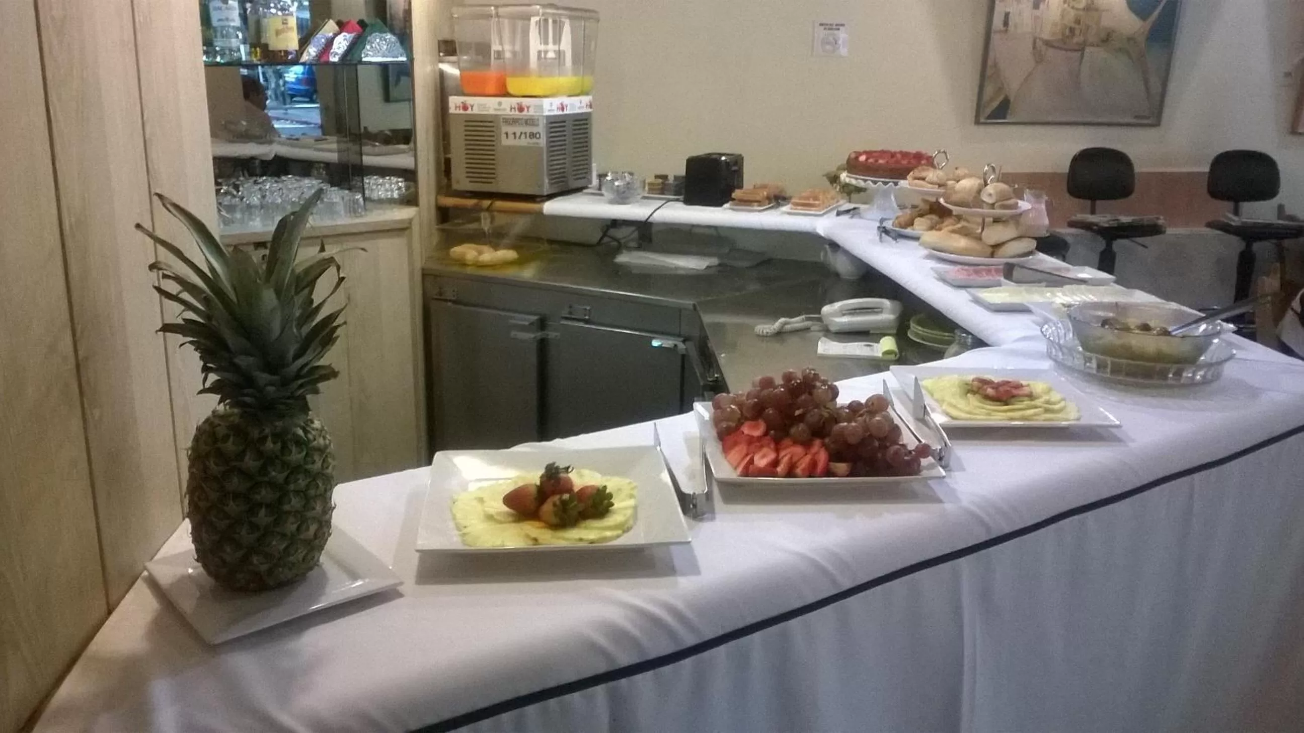 Food and drinks in Hotel Klee