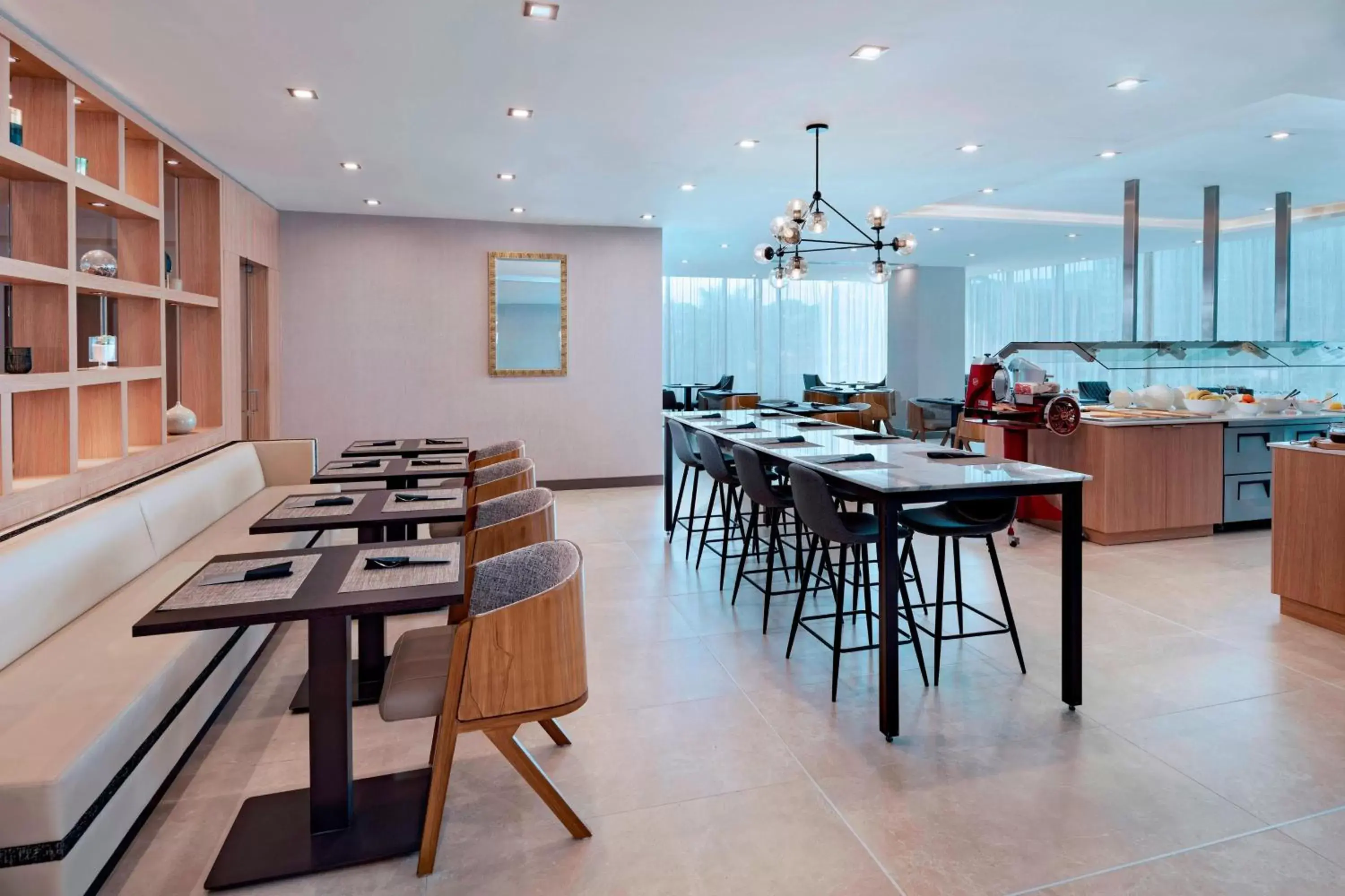 Kitchen or kitchenette, Restaurant/Places to Eat in AC Hotel by Marriott San Jose Escazu