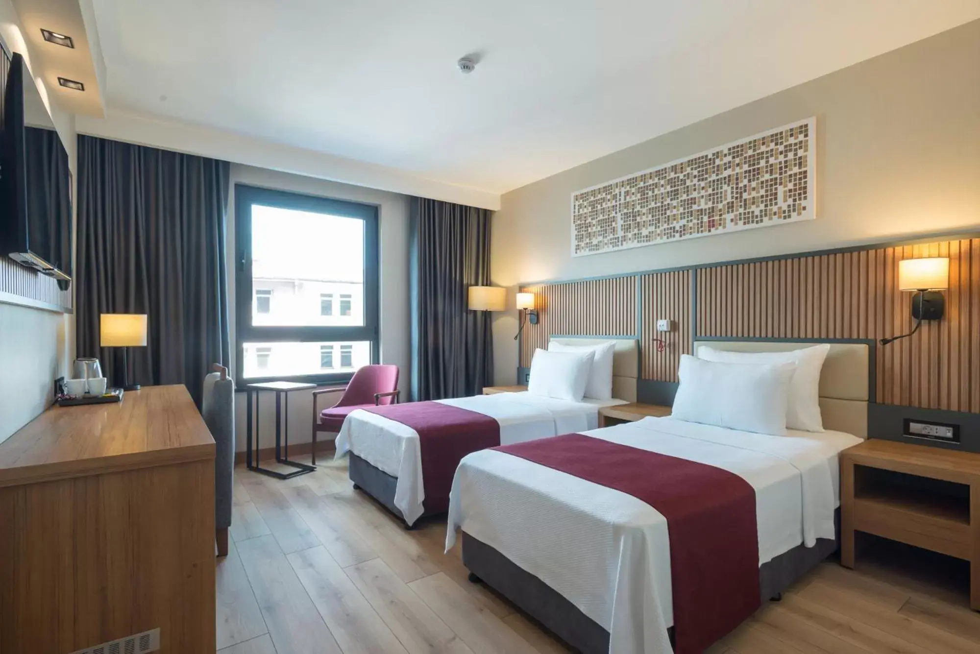 Bedroom, Bed in Ramada Plaza by Wyndham Ordu