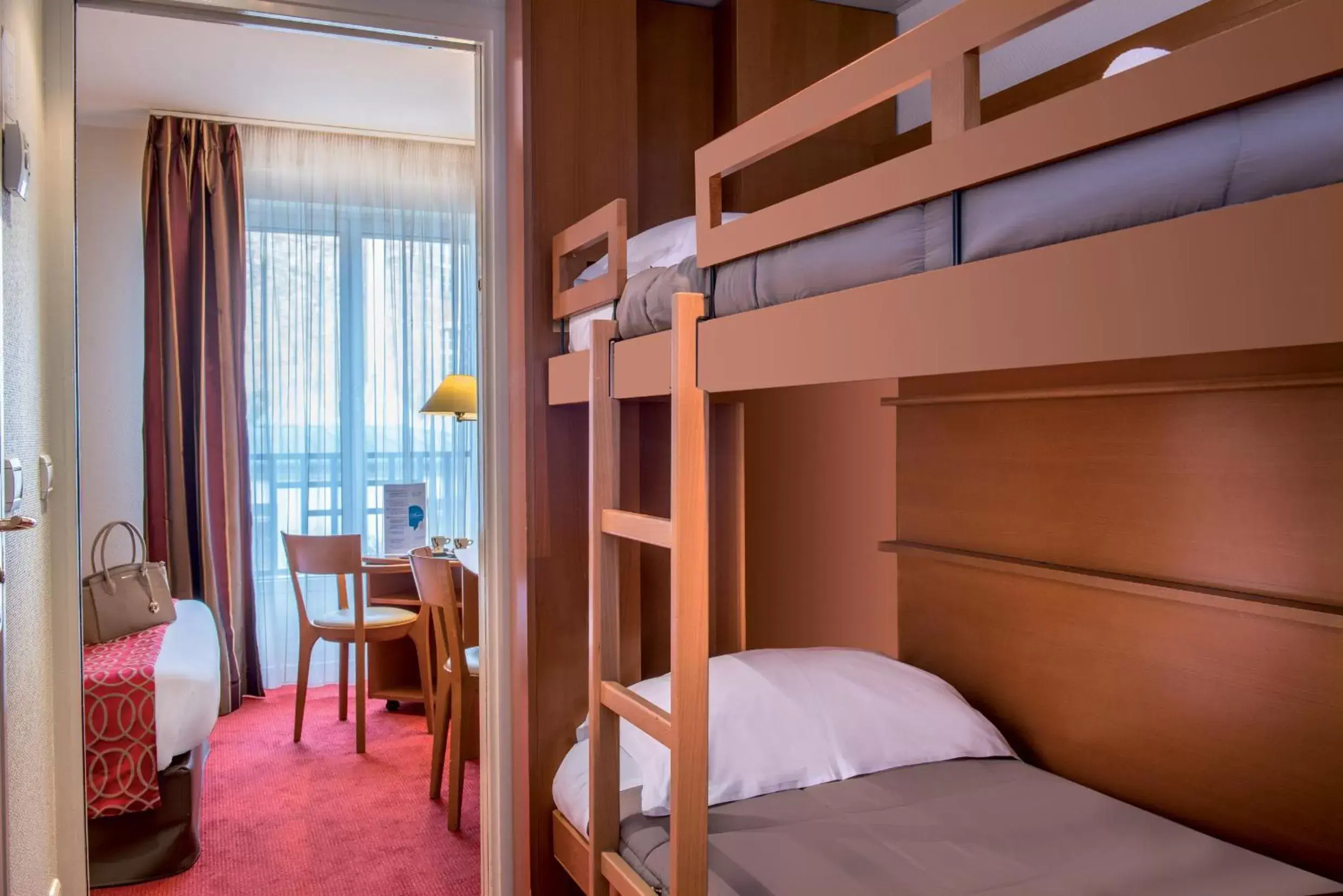 Bedroom in Hotel Vacances Bleues Villa Modigliani