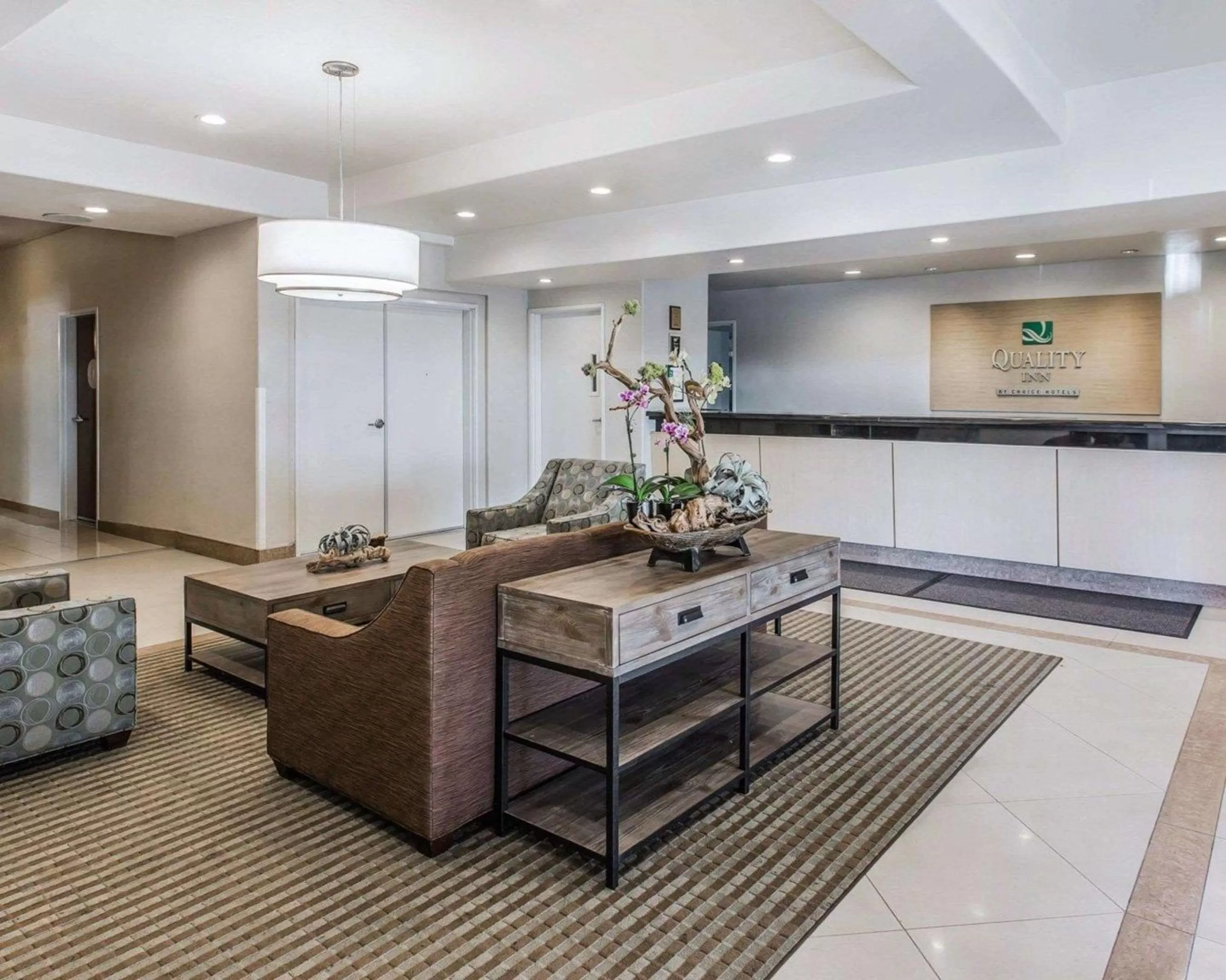Lobby or reception in Quality Inn Rosemead-Los Angeles