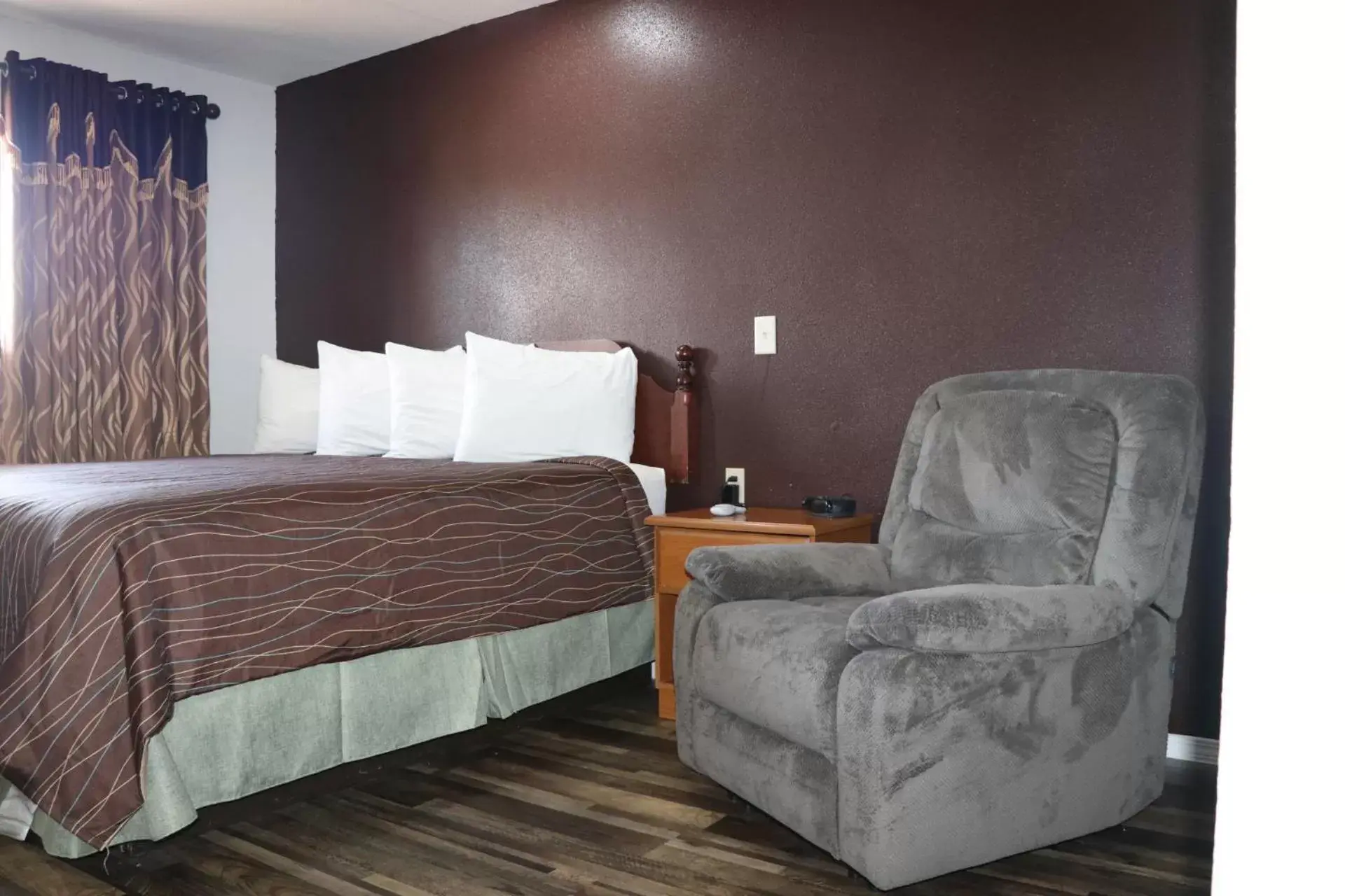 Bed in Western motel