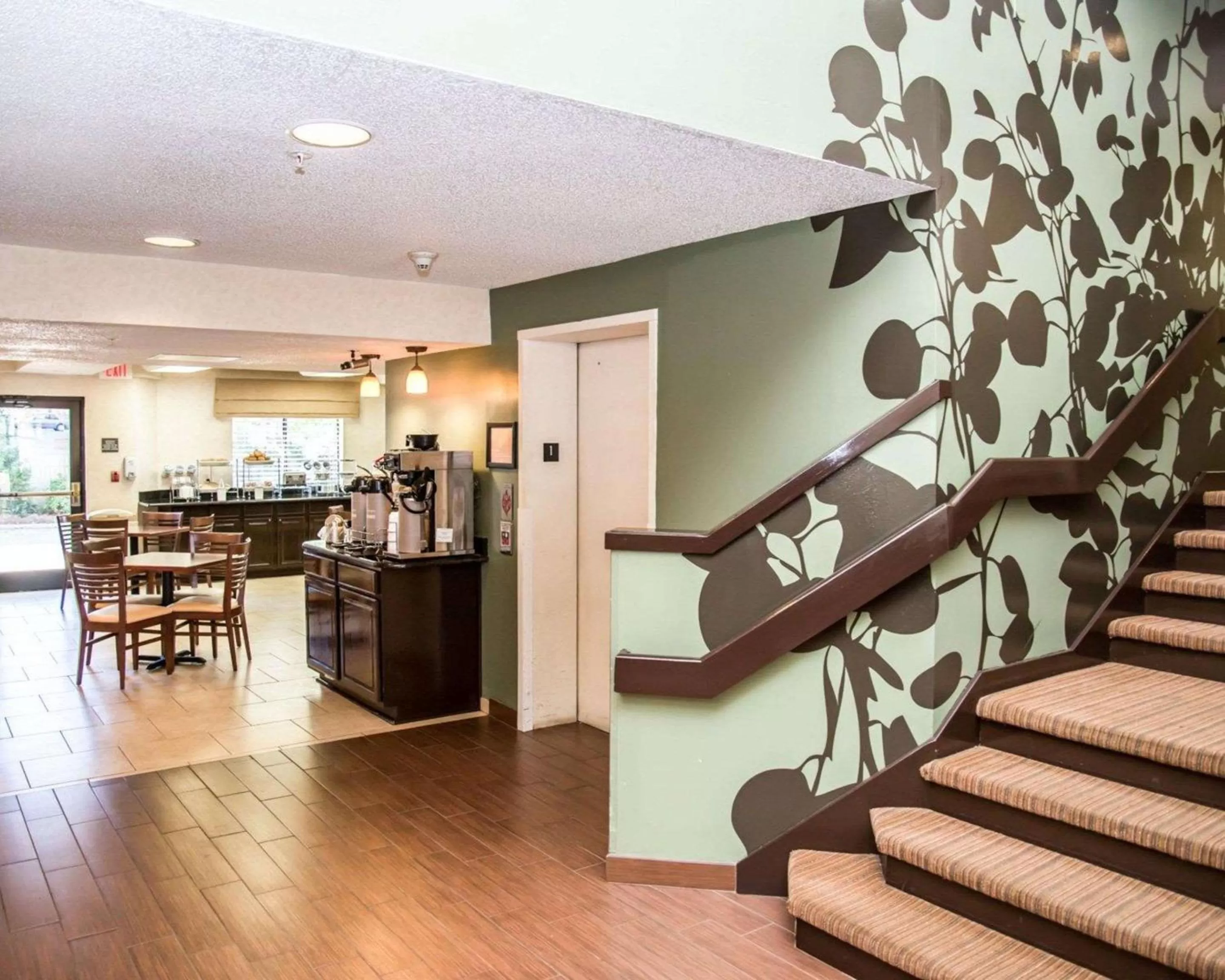 Lobby or reception in Sleep Inn University Place