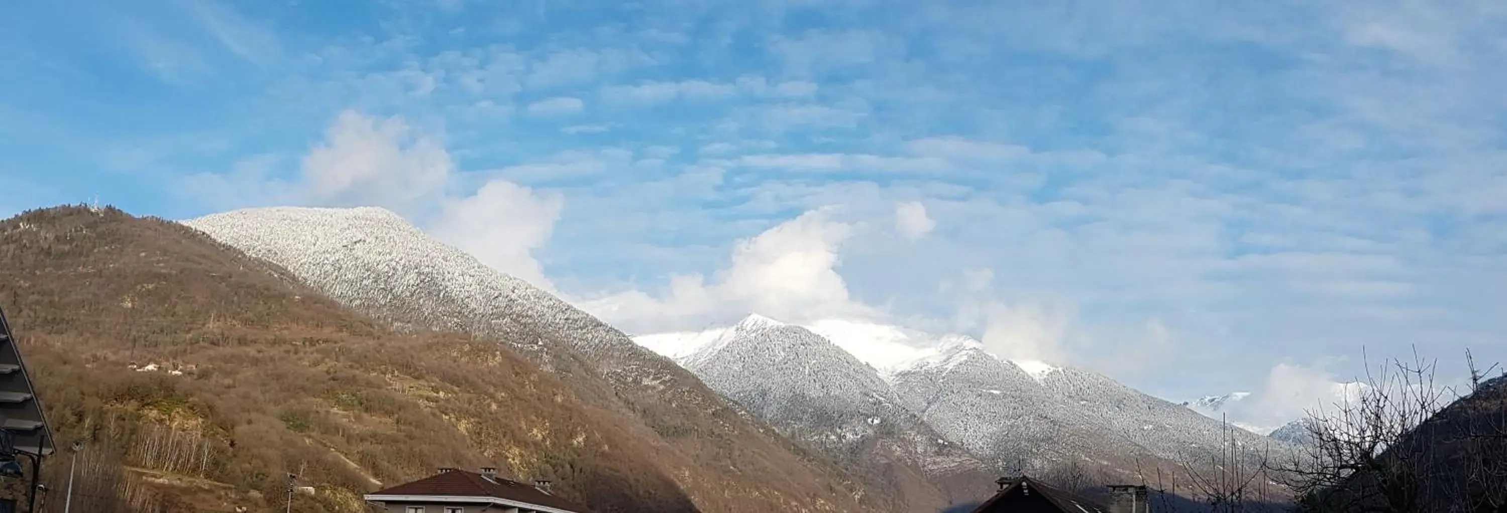 Twin Room in Auberge de Costaroche Twin Room in Auberge de Costaroche
