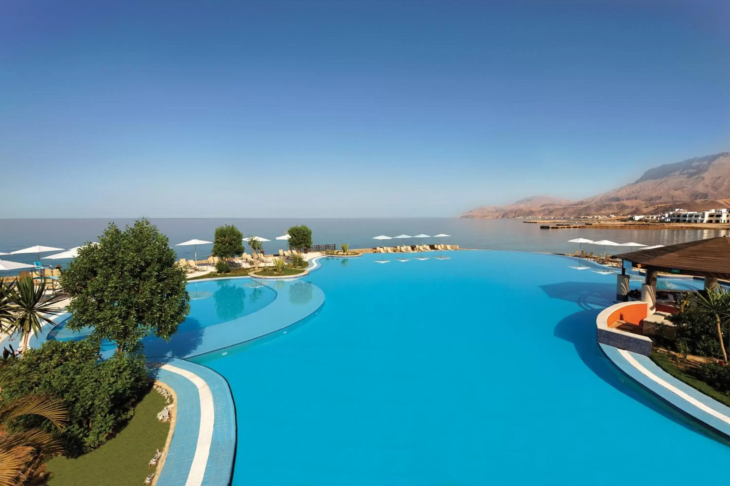 Pool view, Swimming Pool in Mövenpick Resort El Sokhna