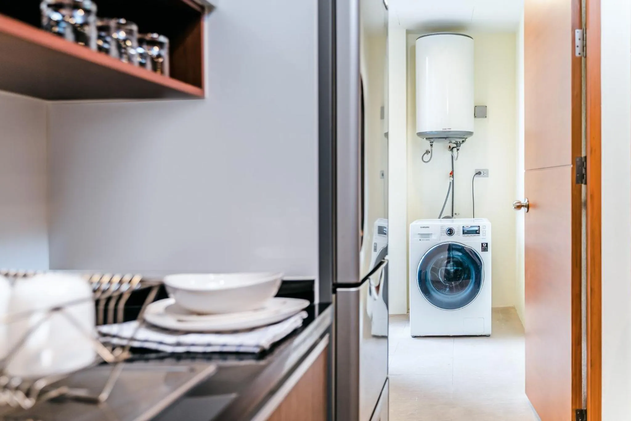 Kitchen or kitchenette in Amanta Hotel & Residence Ratchada