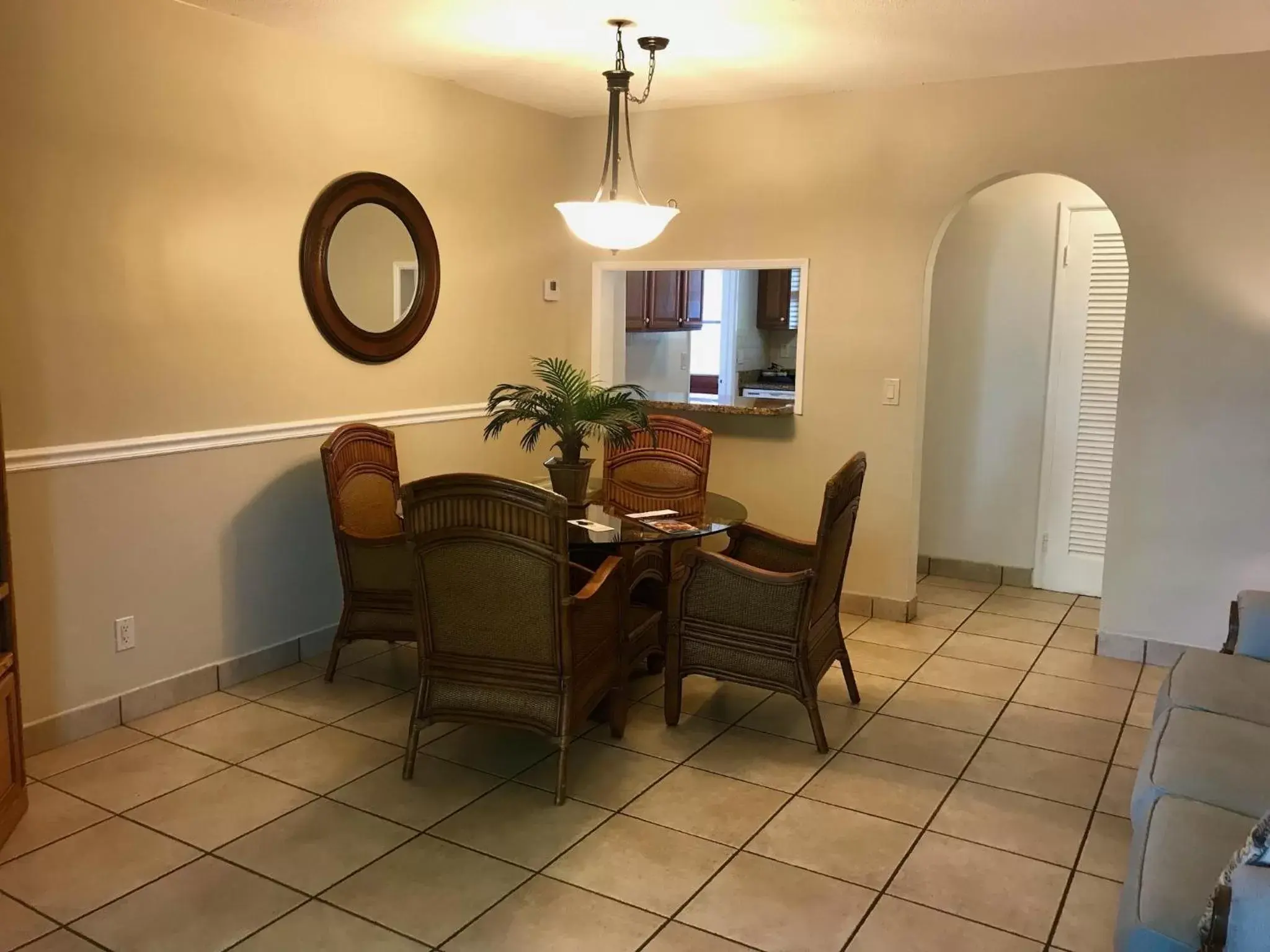 Dining Area in Casitas Coral Ridge