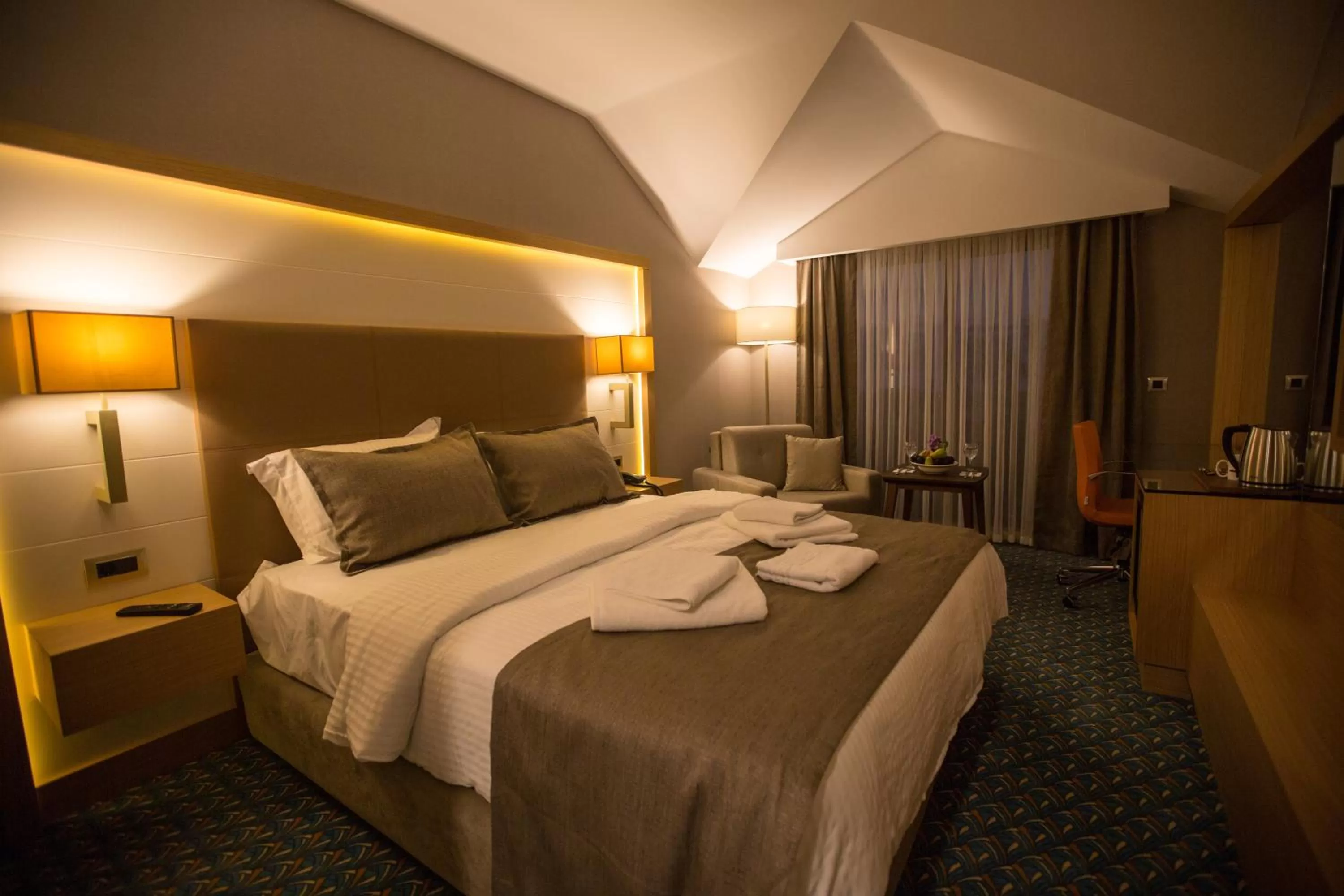 Photo of the whole room, Bed in Blue Sea Hotel