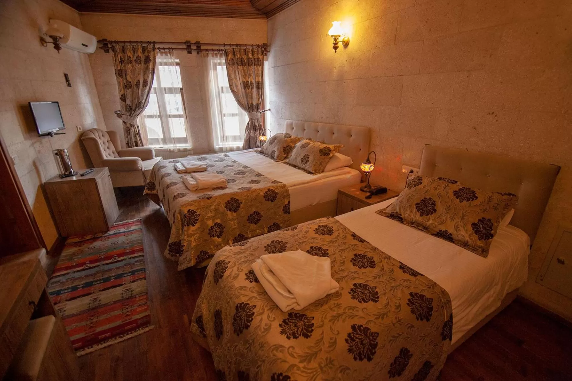 Bed in Diamond of Cappadocia